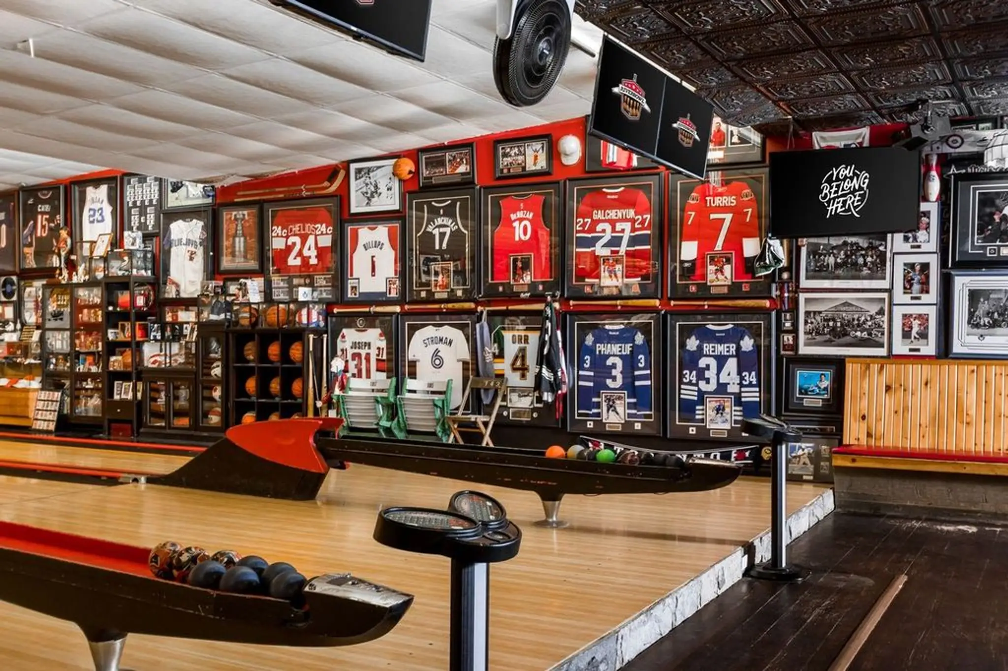 RIVERBOWL & Billiard