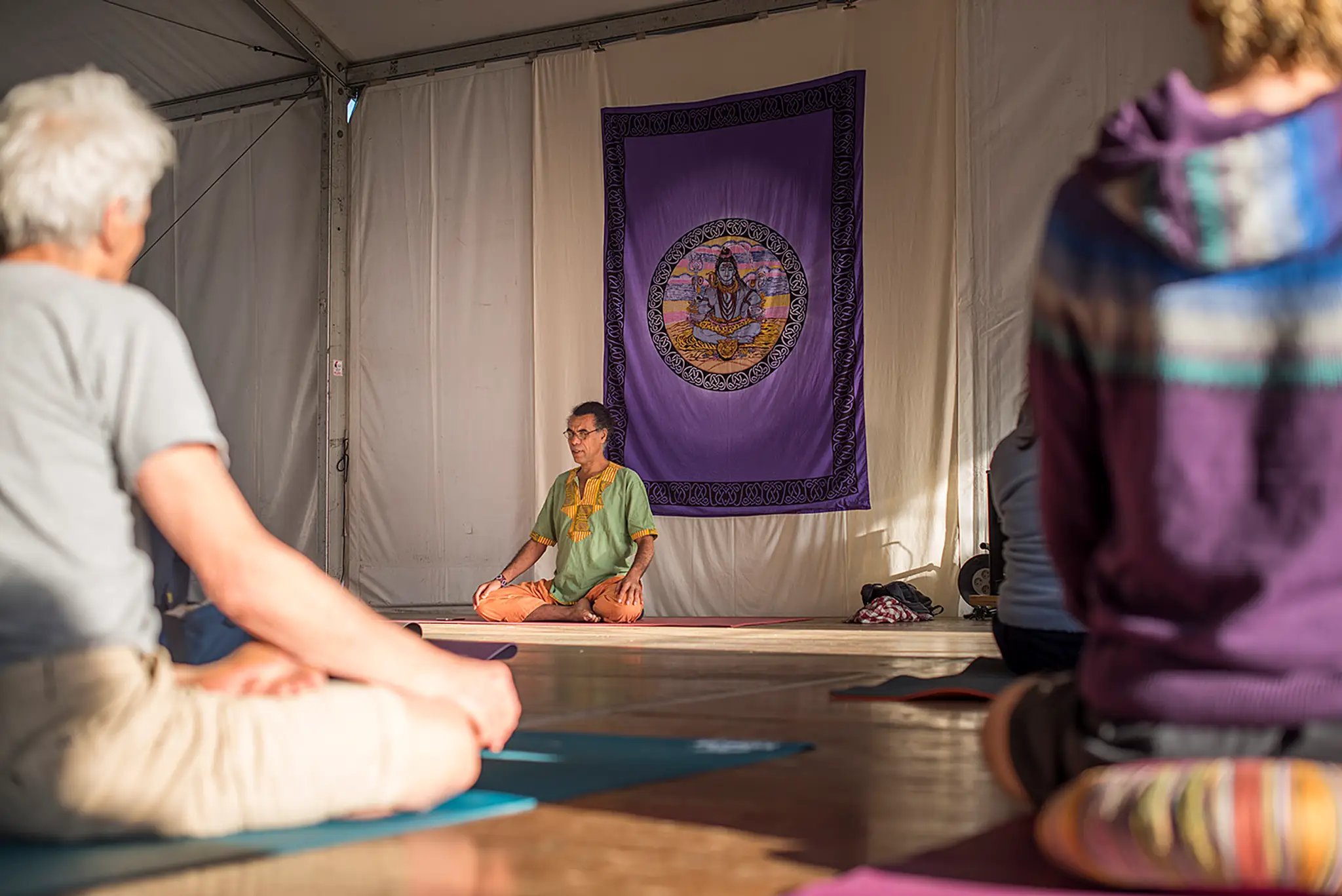 School Méditerranéenne De Yoga
