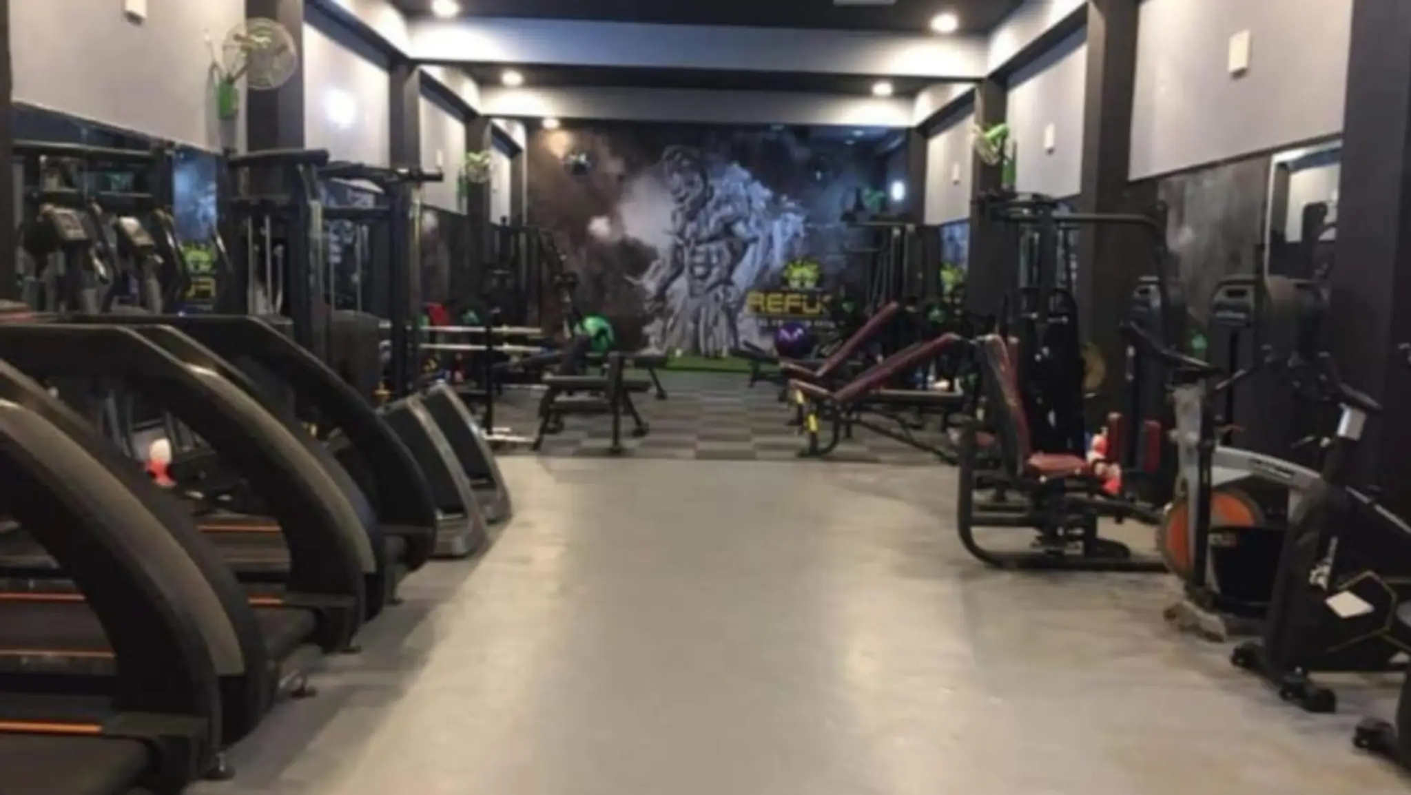 Refuel unisex gym : fuel up your fitness.