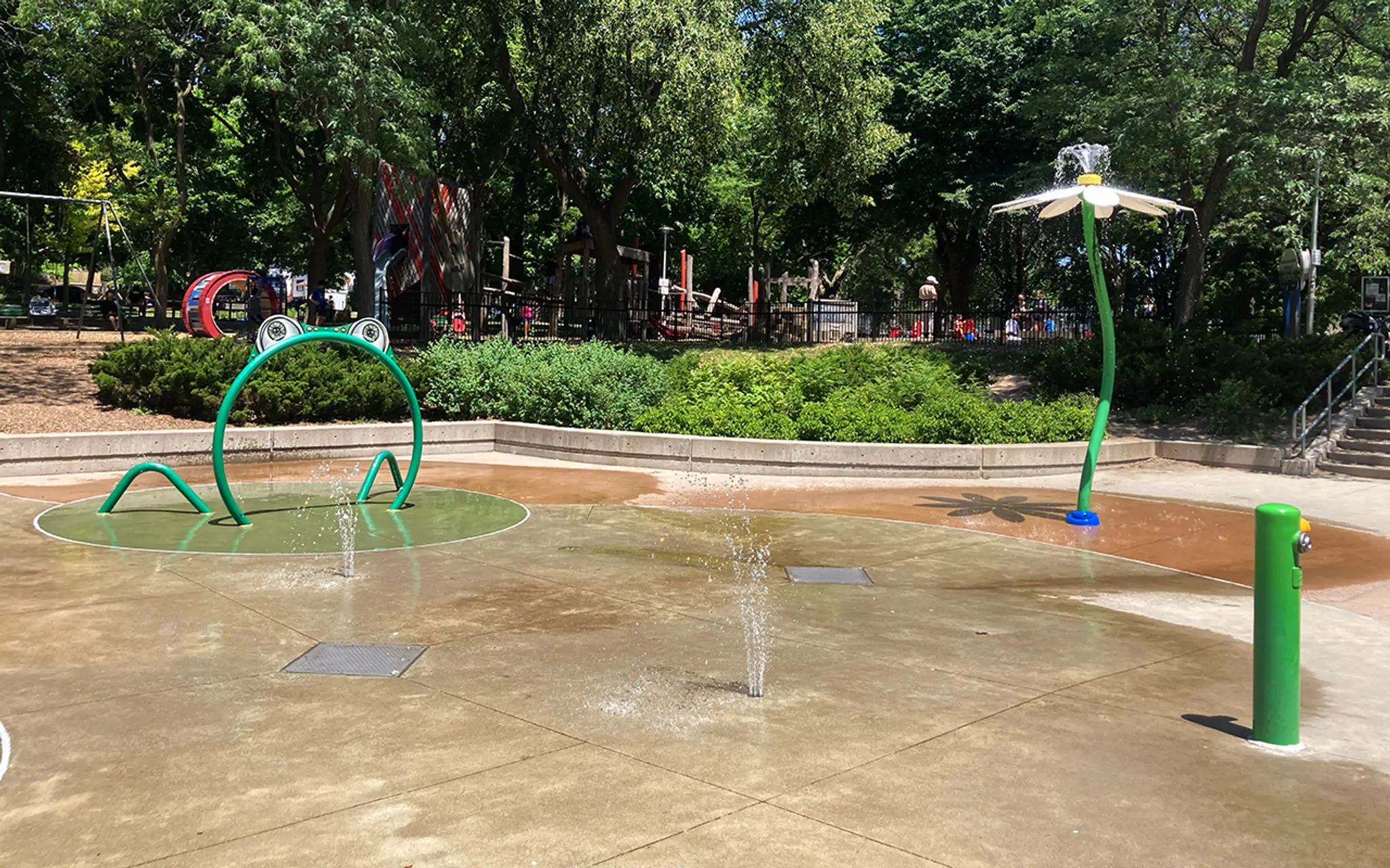 Alexandra Park Outdoor Pool
