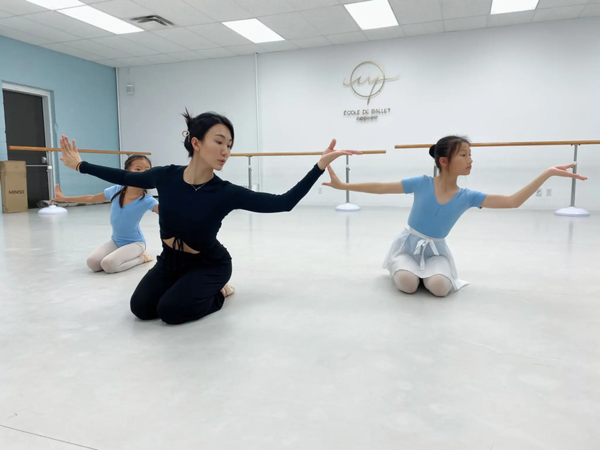 CY School of Ballet