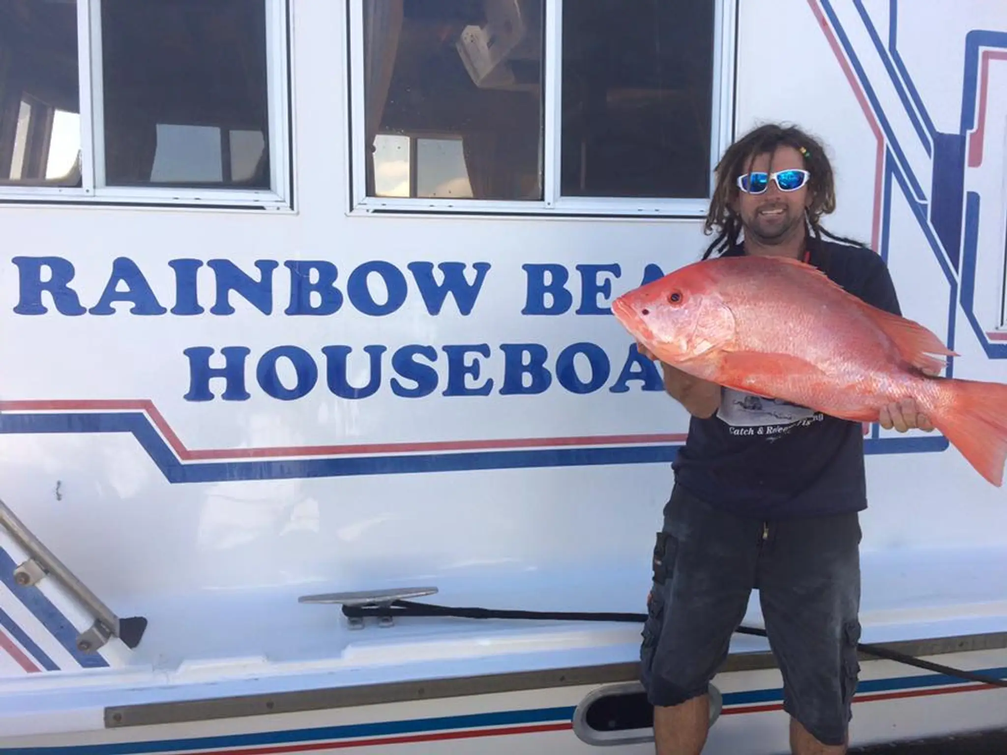 Rainbow Beach Houseboats