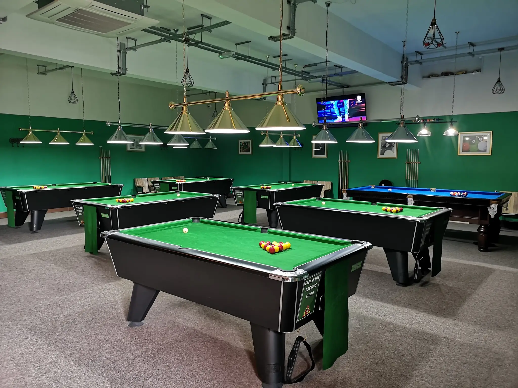 Cousins Snooker & Pool Club Edmonton