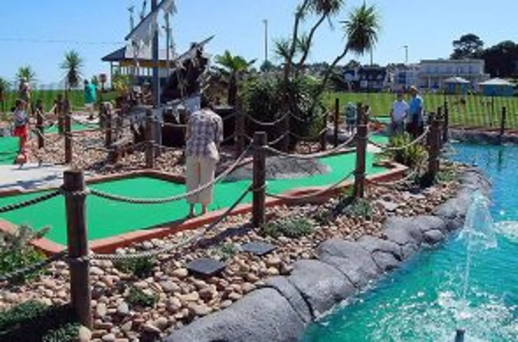 Pirates Bay Adventure Golf