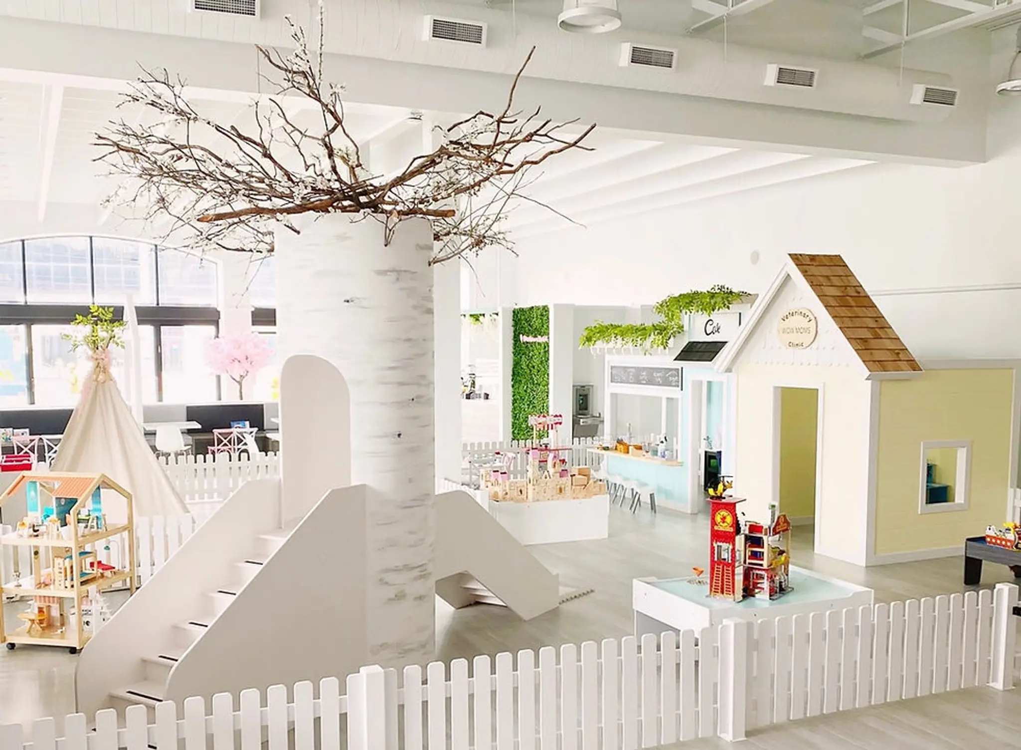 WowMoms World Montreal