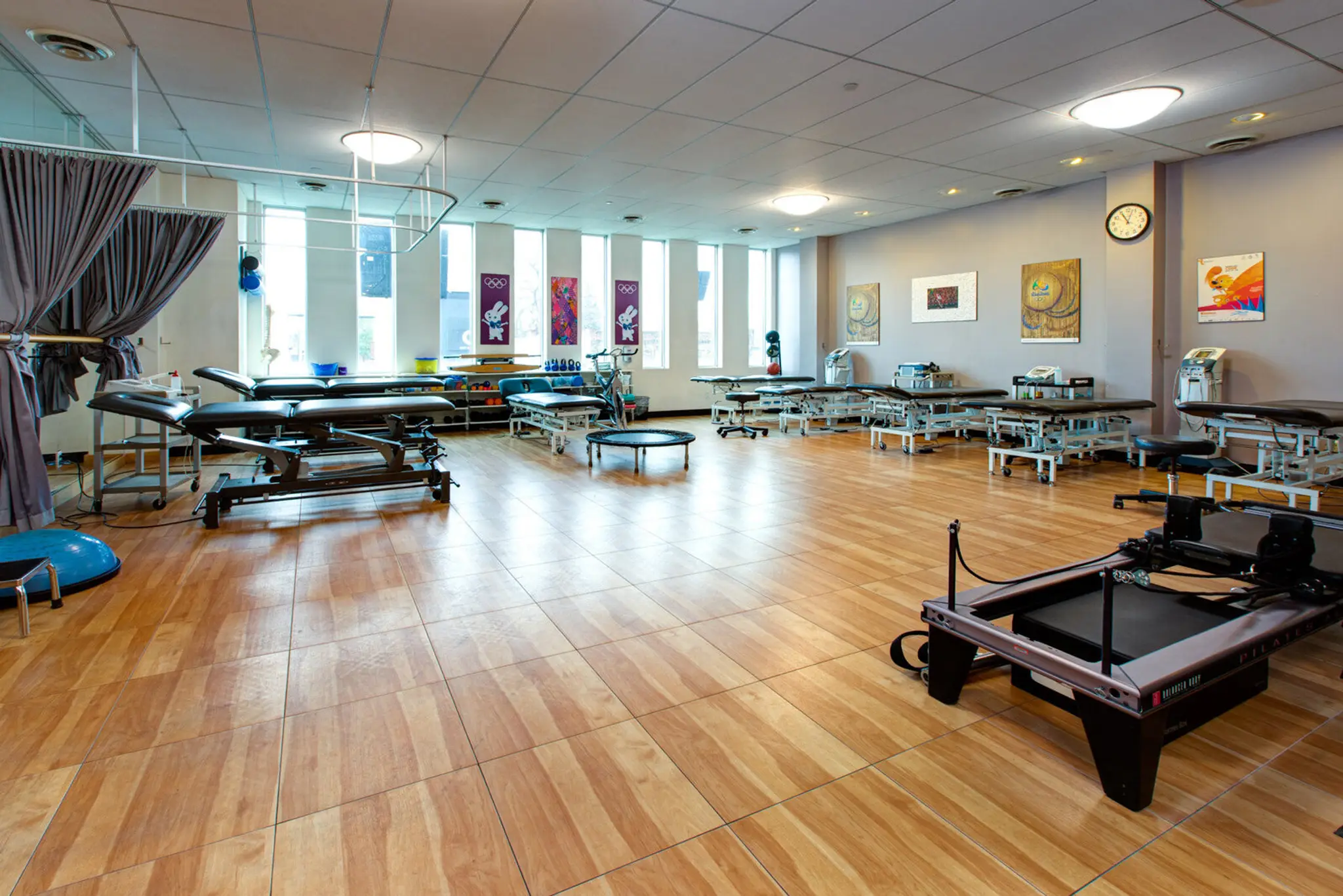 Pivot Sport Medicine and Orthopaedics