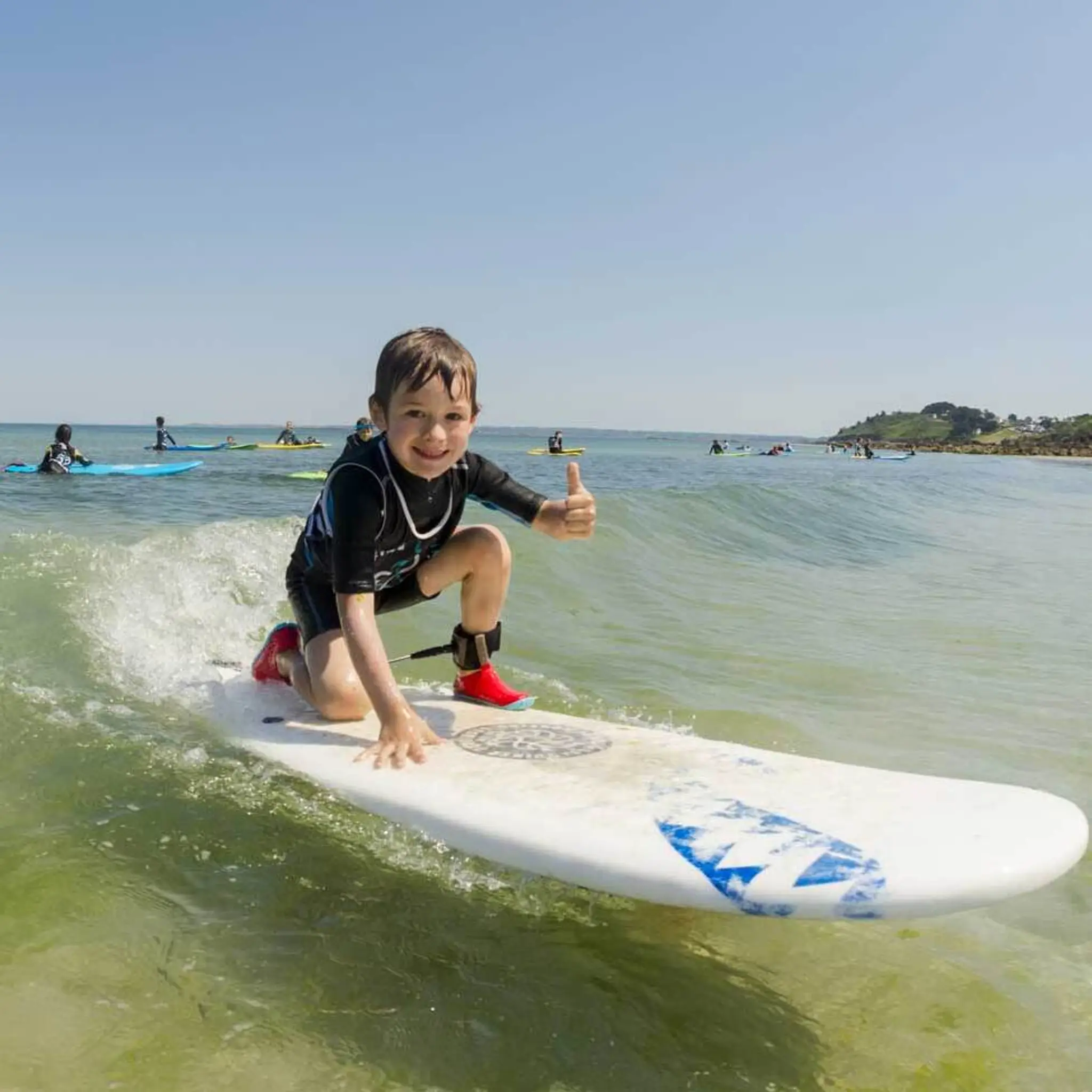 Surfing Locquirec