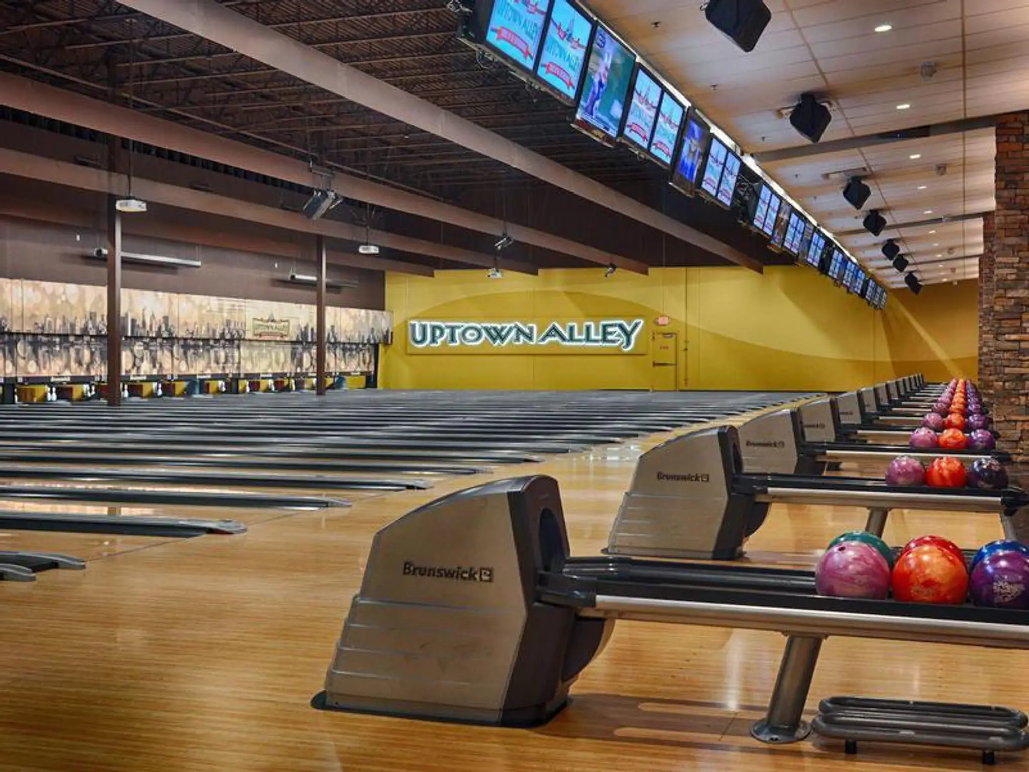 SVM Bowling & Gaming