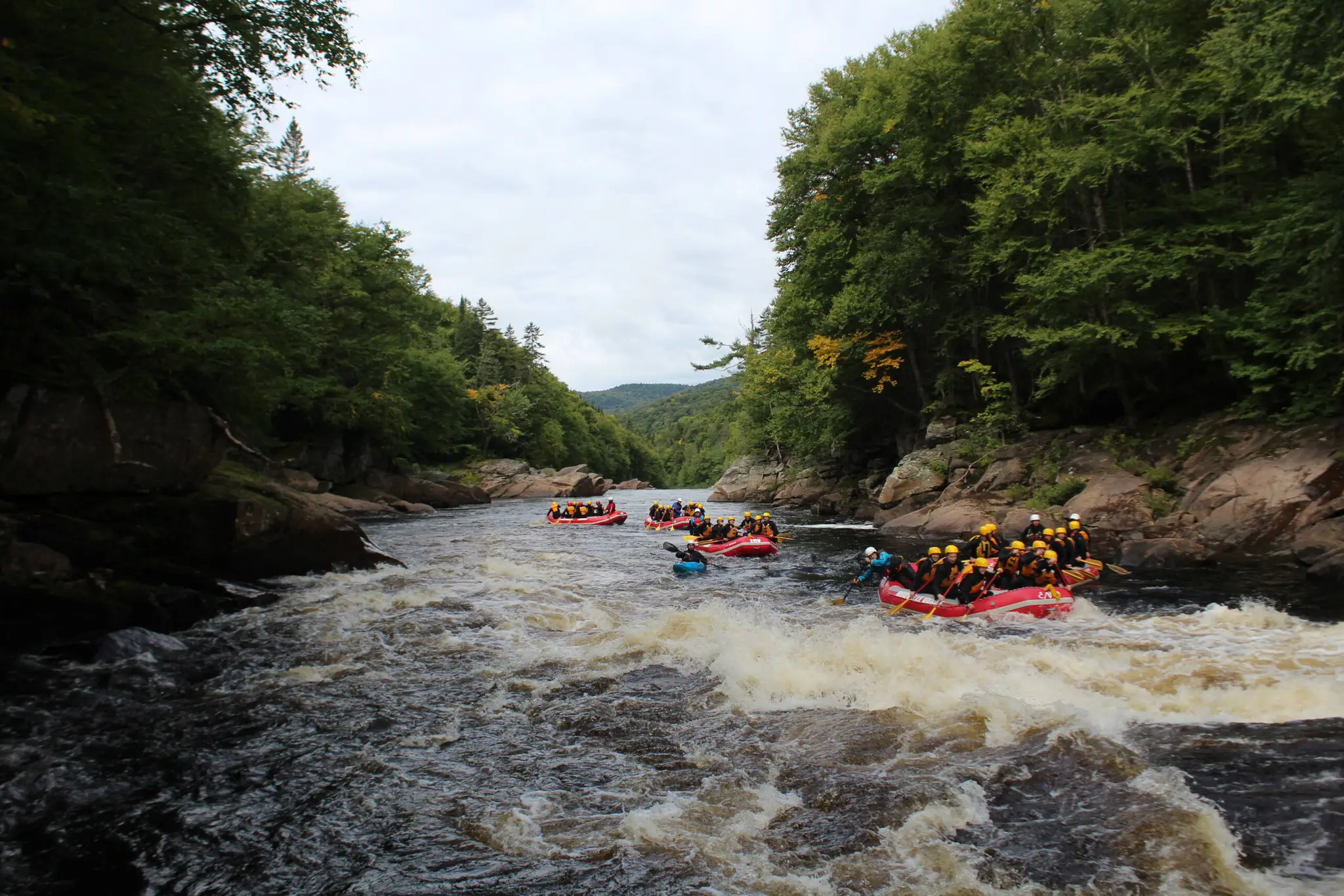 Expditions Nouvelle Vague Rafting J-Cartier
