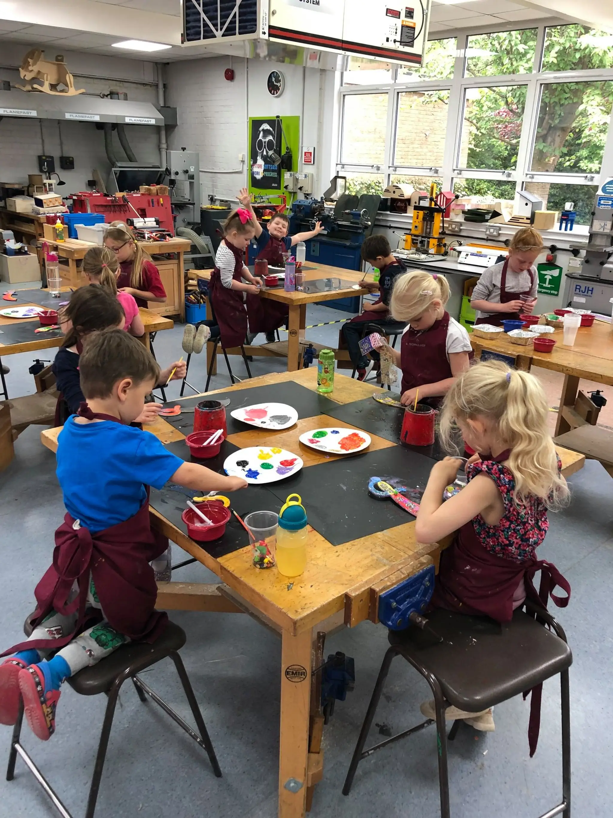 Curtain Upp Stage School