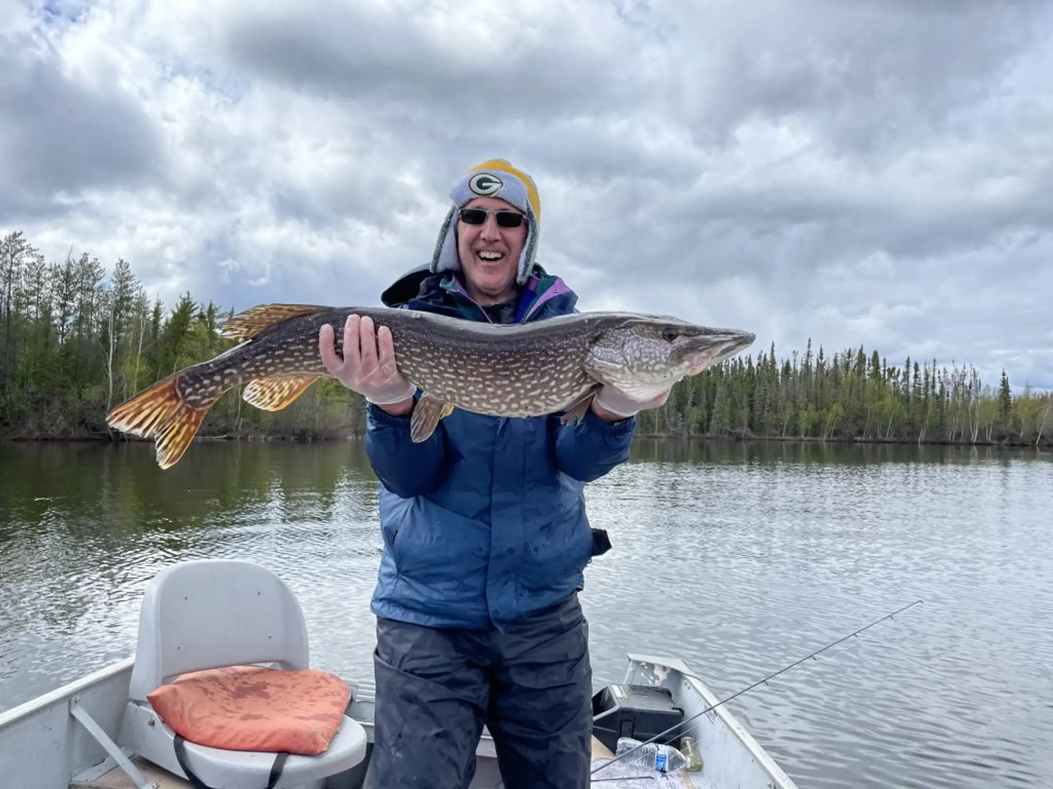 Amik Outposts/ Lac Seul Airways Ltd.