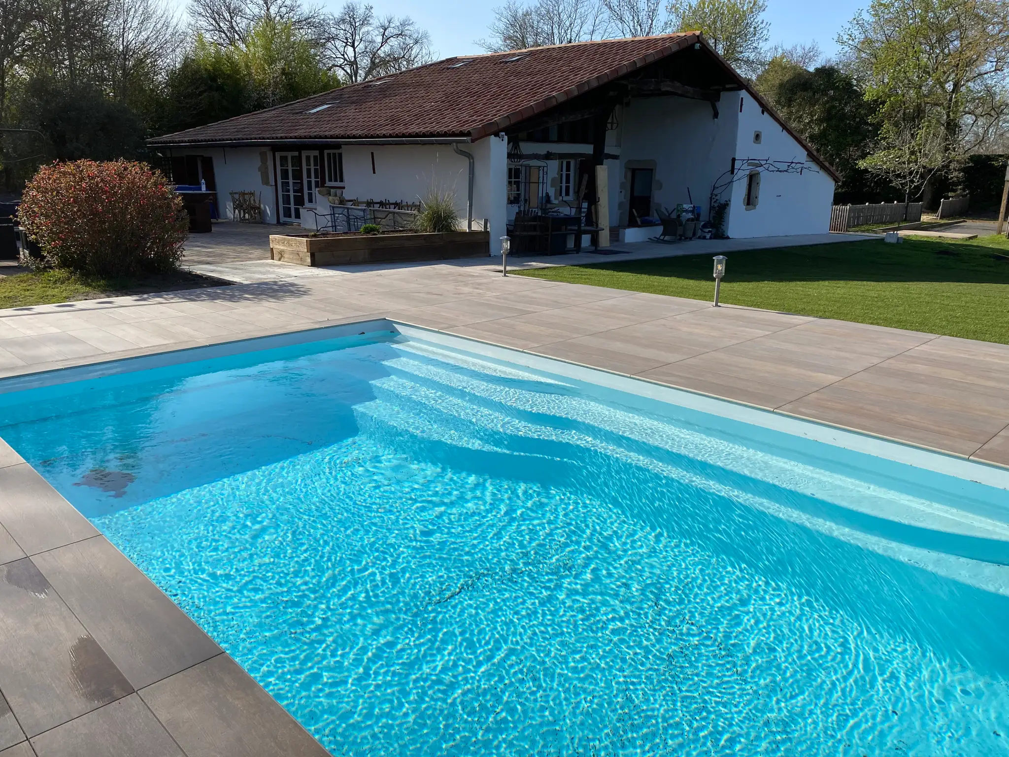 Ovalie Pool