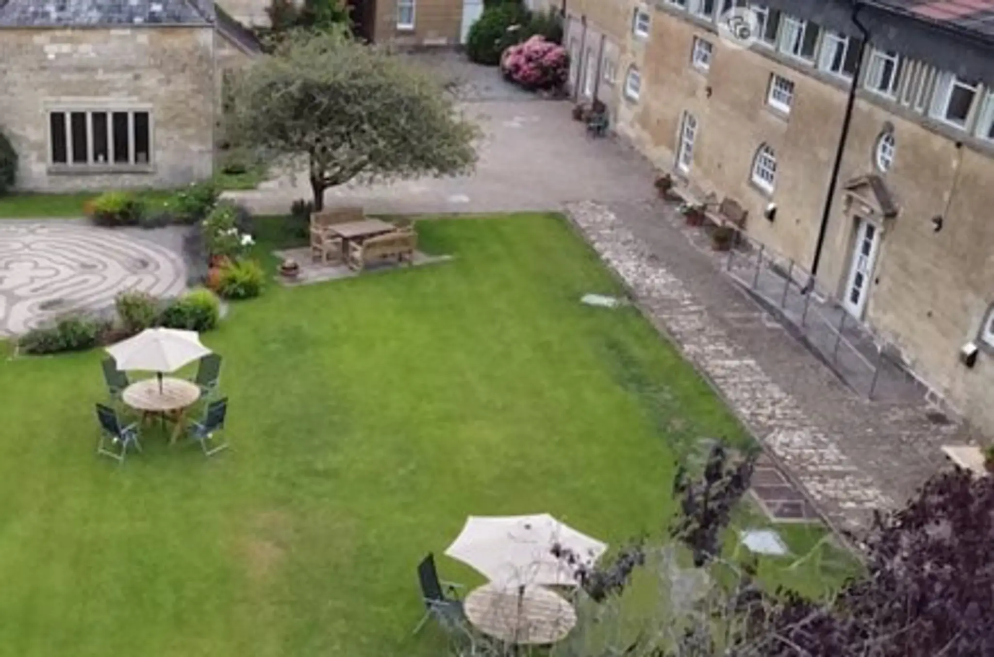 Clara Lemon Yoga Bristol