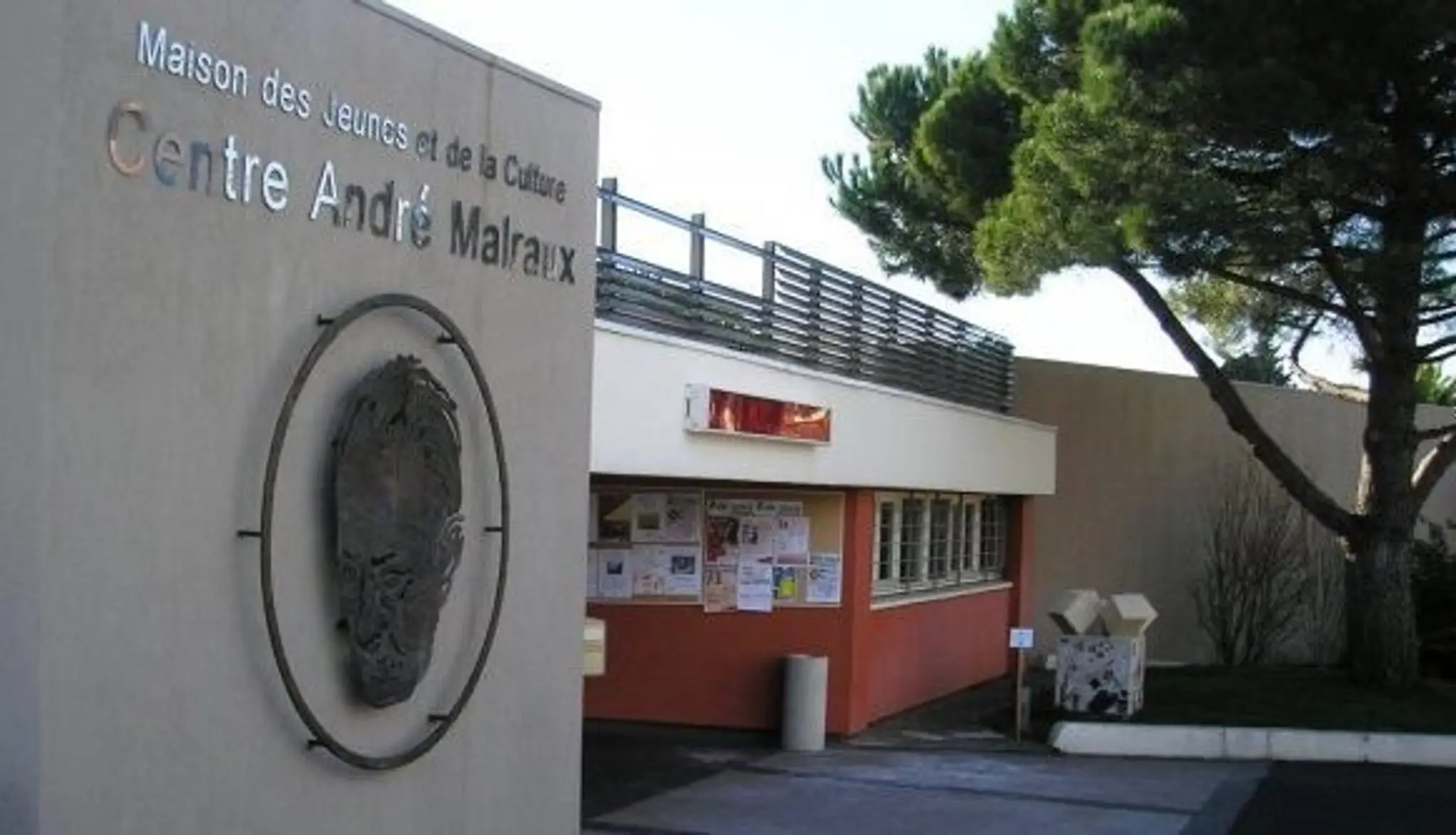 Mjc Castelnau-Le-Lez - Center André Malraux