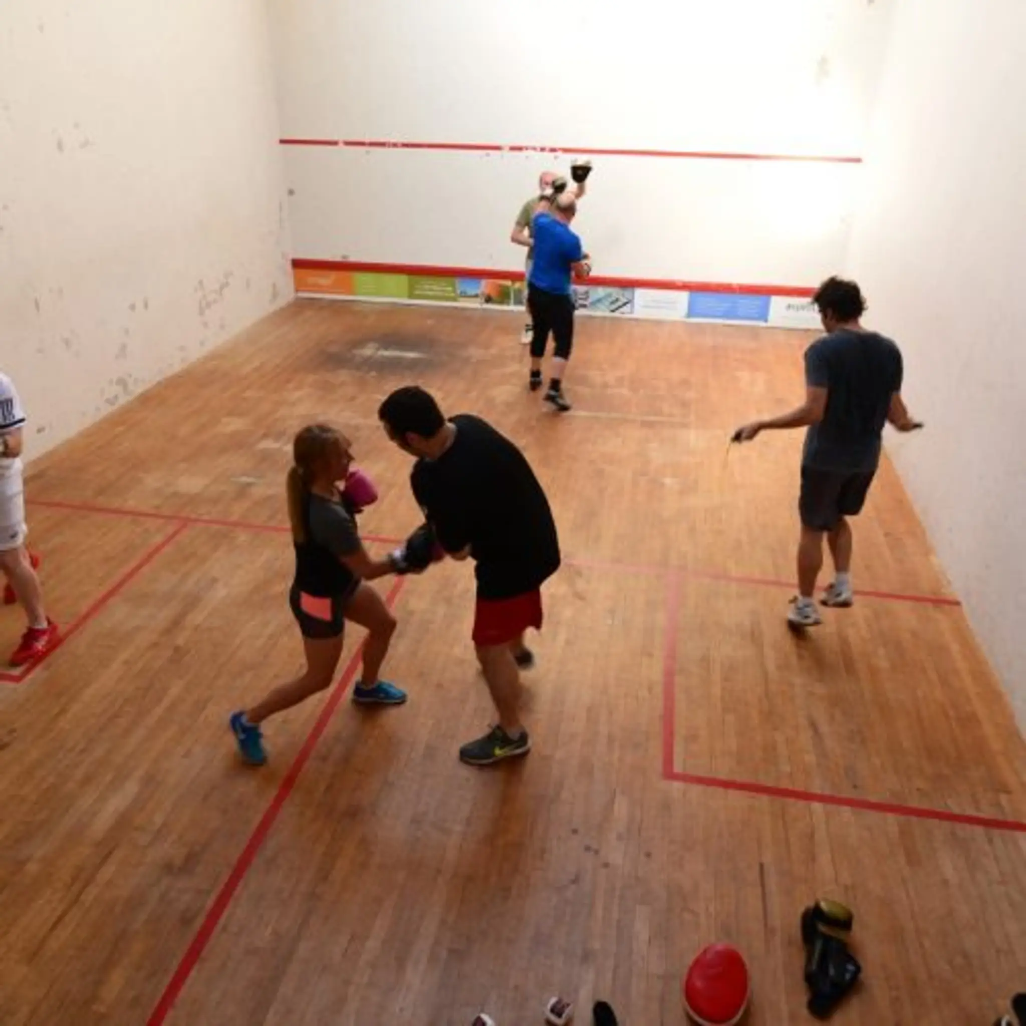 Leamington Tennis Court Club