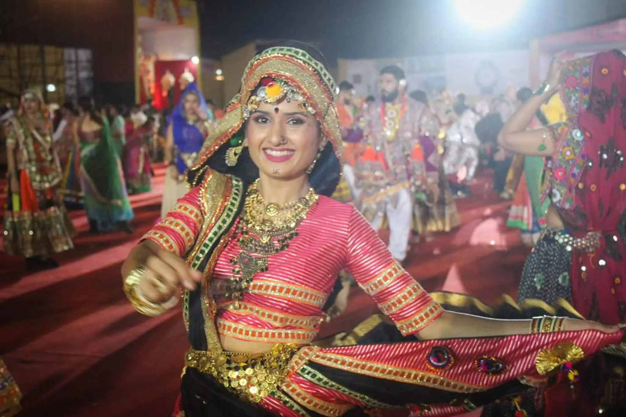 Thangaat Garba | Best Garba Class