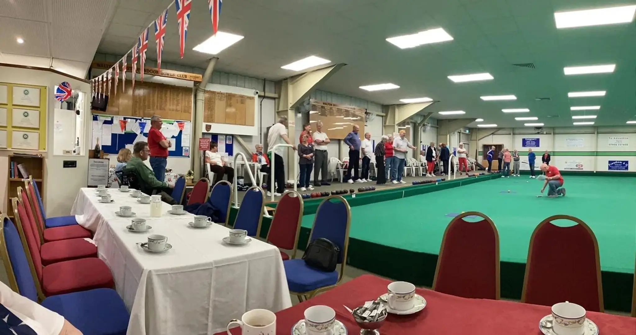 Walton & District Indoor Bowls Club
