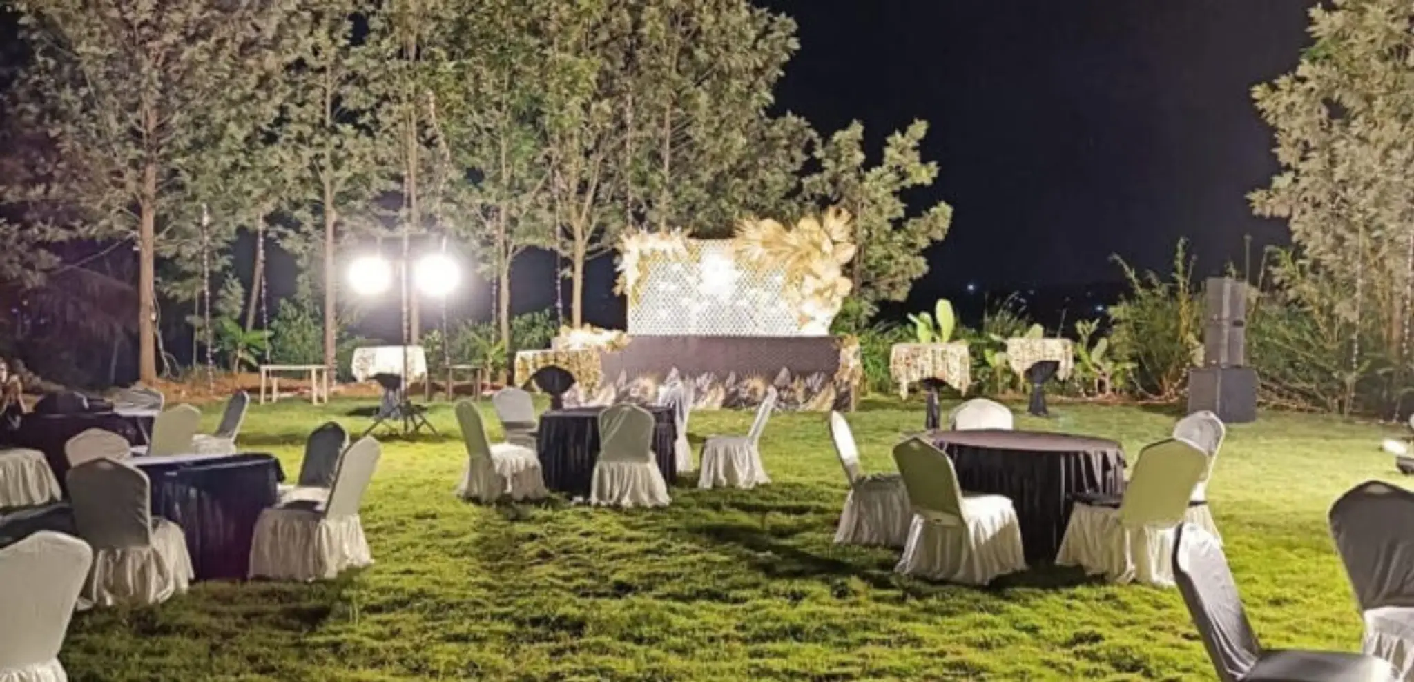 Blue Lagoon Inn Resort