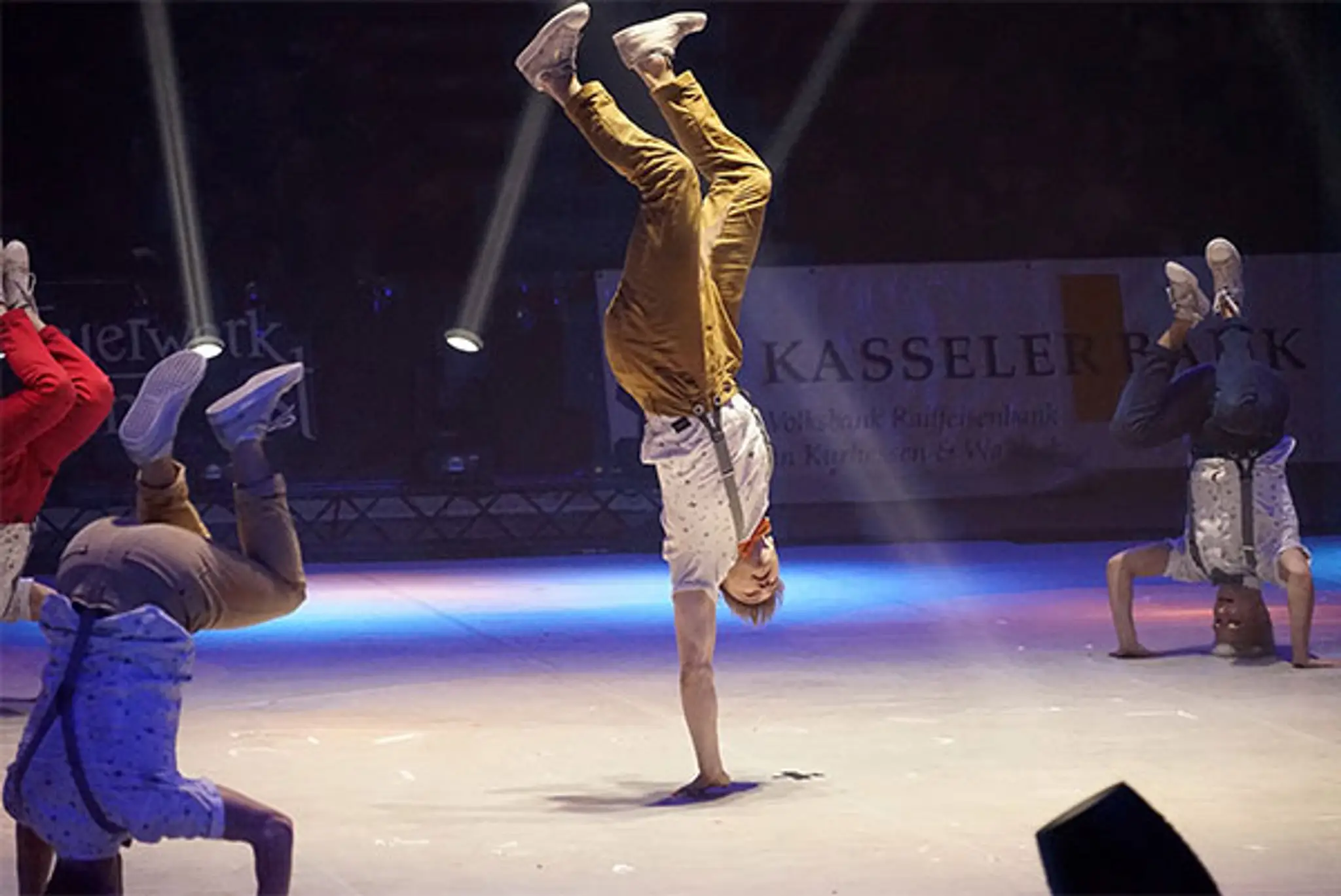 C&S Dance and Fitness Studio | Wedding Choreographer | Guitar Class