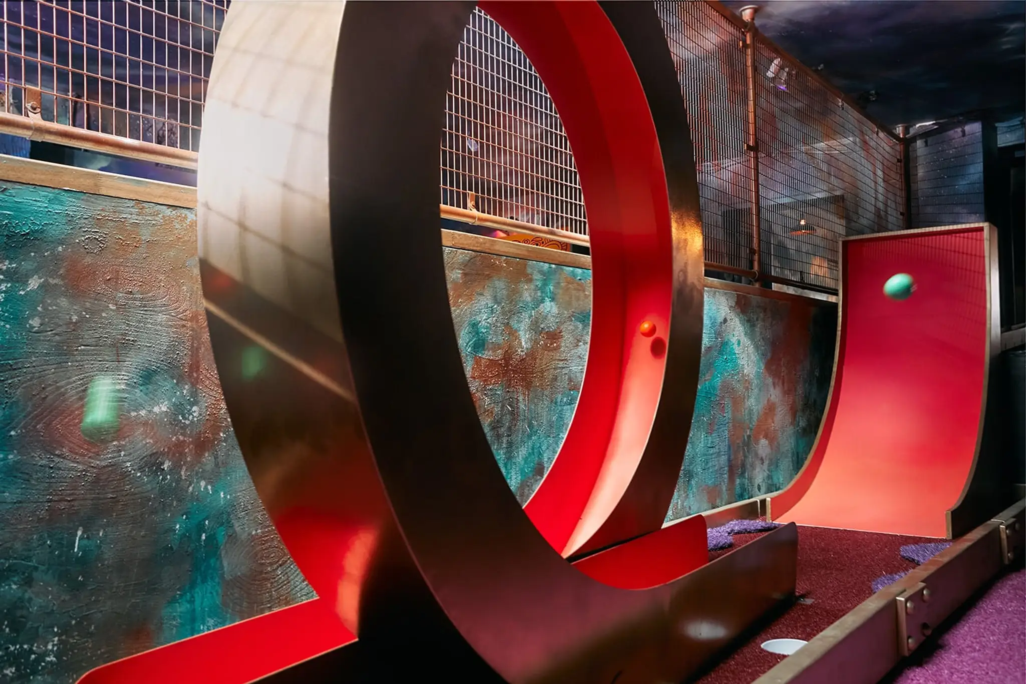 Plonk Crazy Golf - Shoreditch