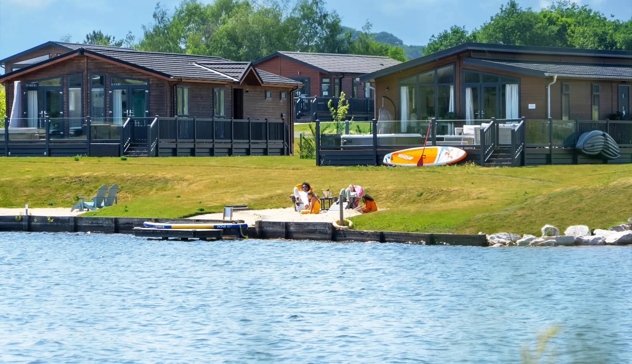 Delamere Lake Sailing & Holiday Park