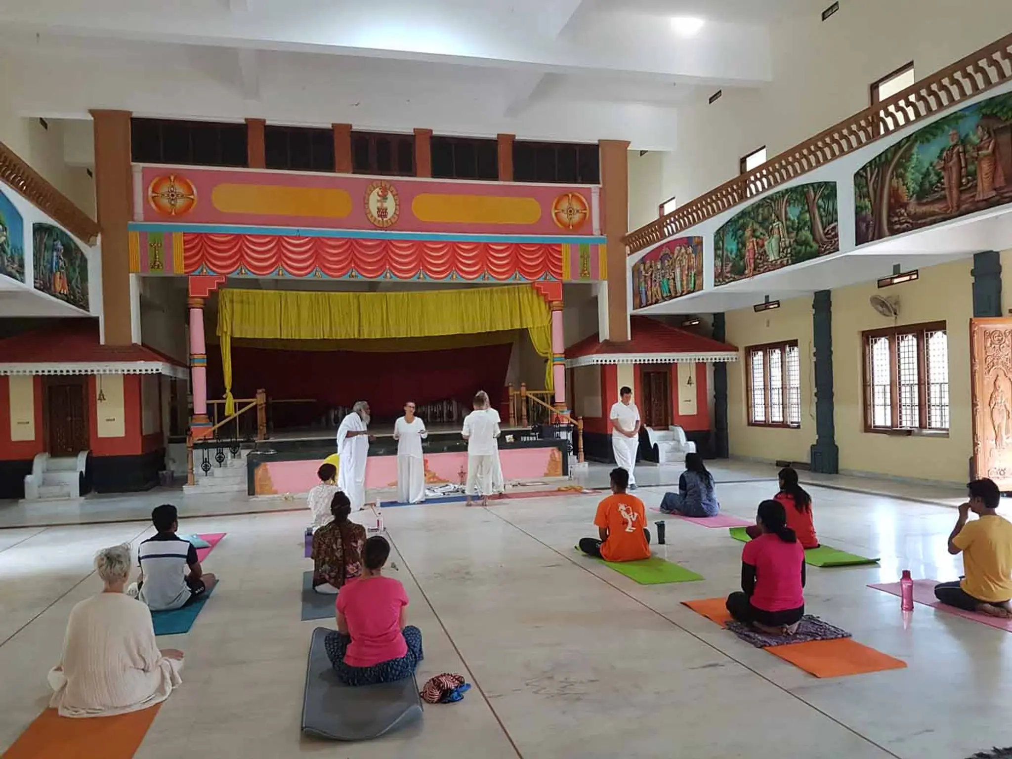 Raj Yoga international | Yoga Teacher Training | Yoga Courses | Yoga alliance