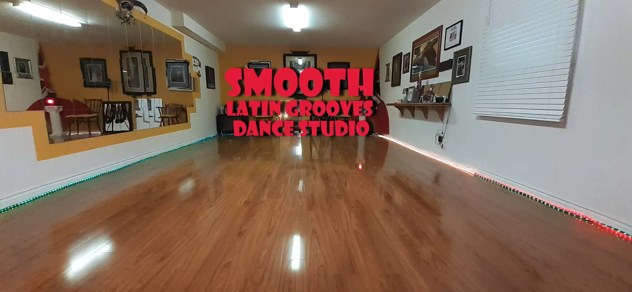 SMOOTH LATIN GROOVES Dance Studio