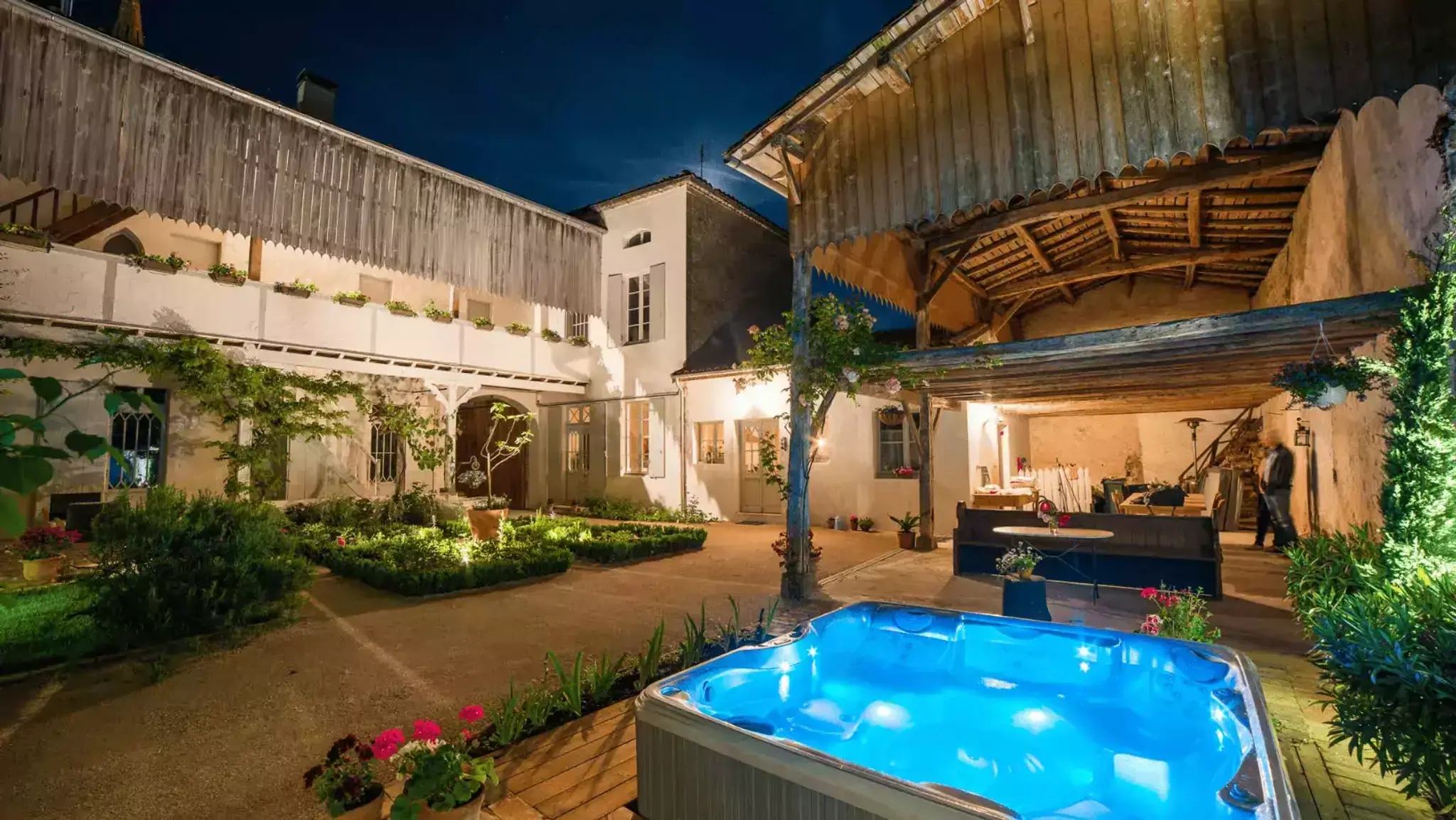 Piscines de France - Pisciniste Cap Ferret (33) - Construction de piscine