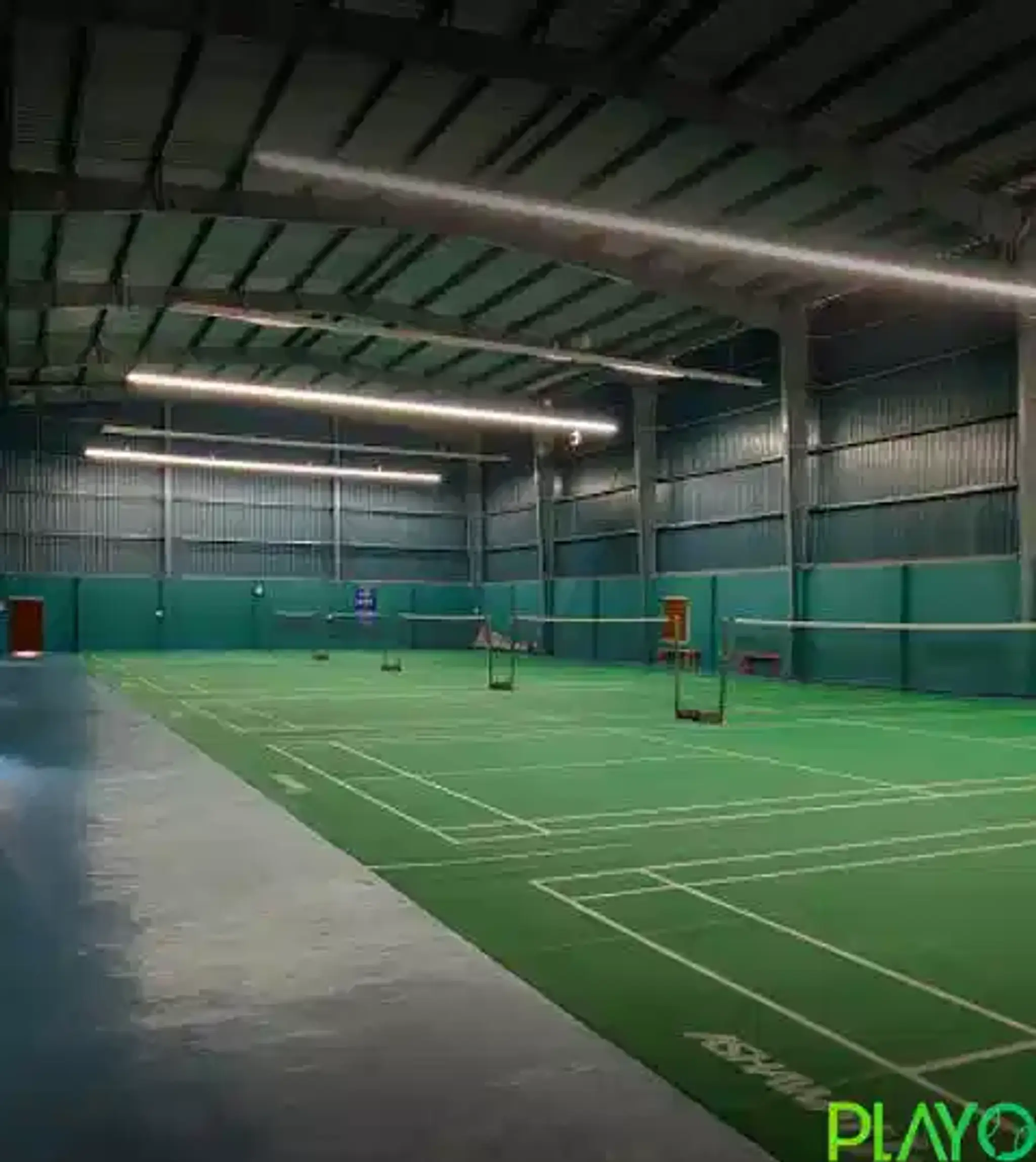 36 RACQUET BADMINTON ACADEMY