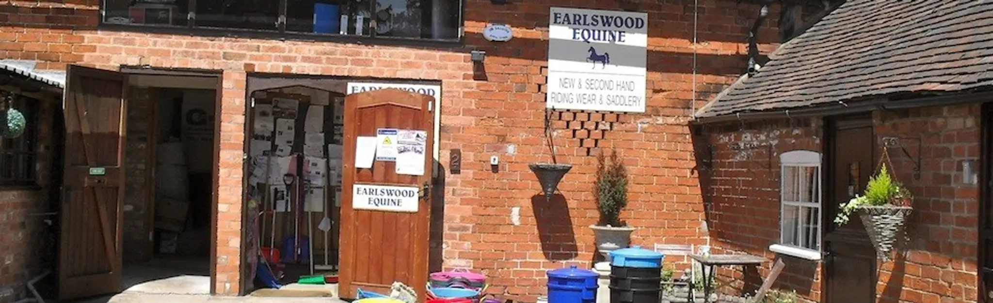 Earlswood Equine