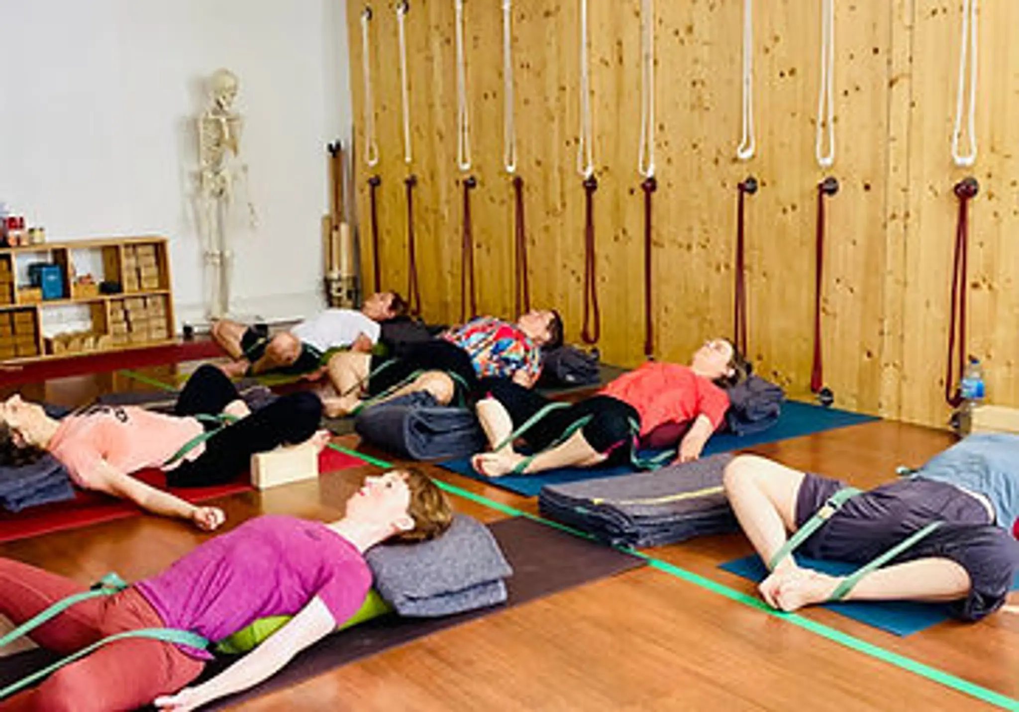 Centre Les Oiseaux Parleurs - Cours Yoga