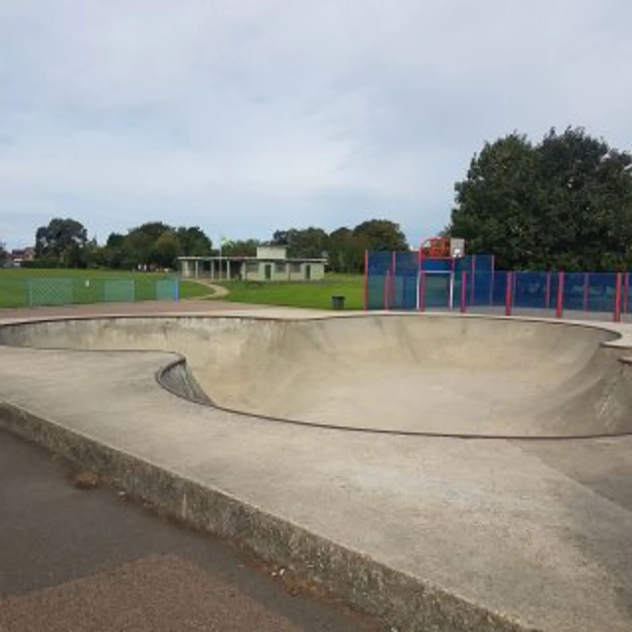 Biggin Hill Concrete skatepark