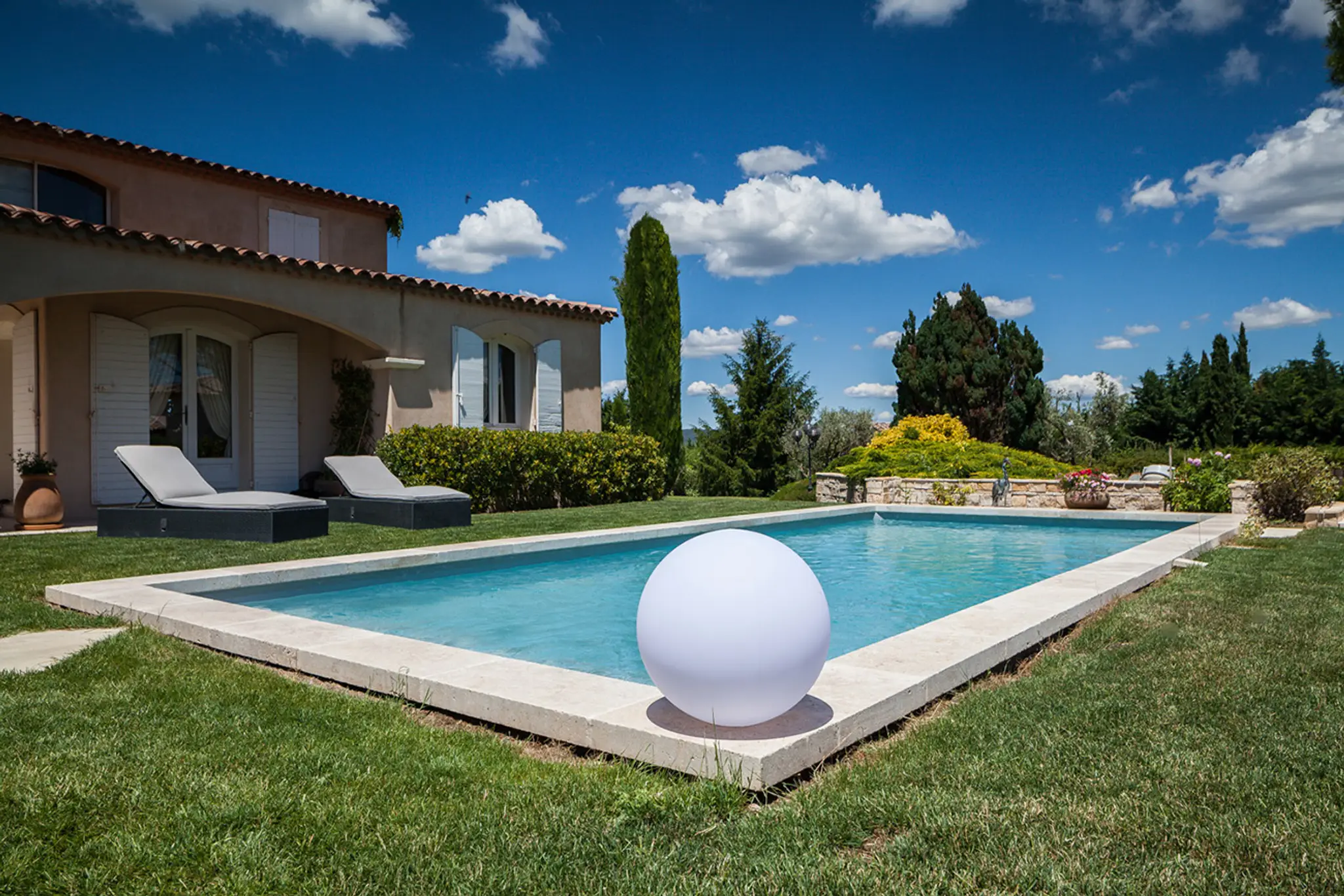 Pisciniste Yvelines - Piscines sur mesure