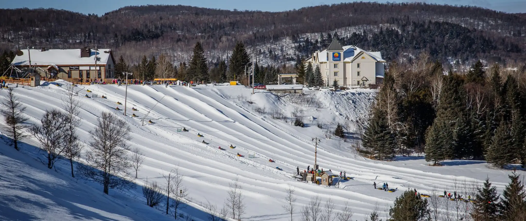 Snow Tubing - Snow Adventures Laurentians