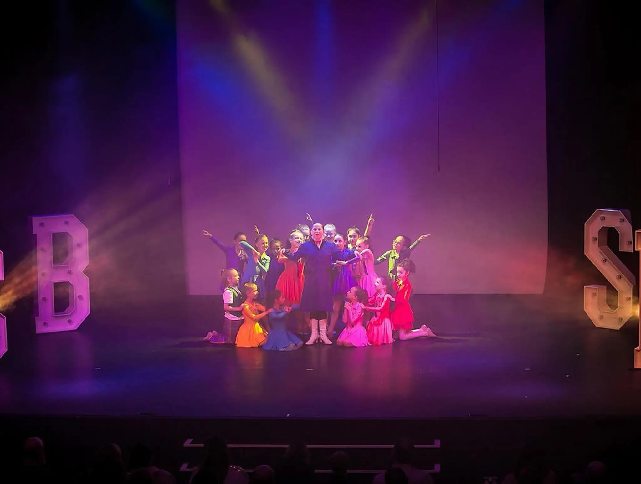 Shoshana Burns School of Dance