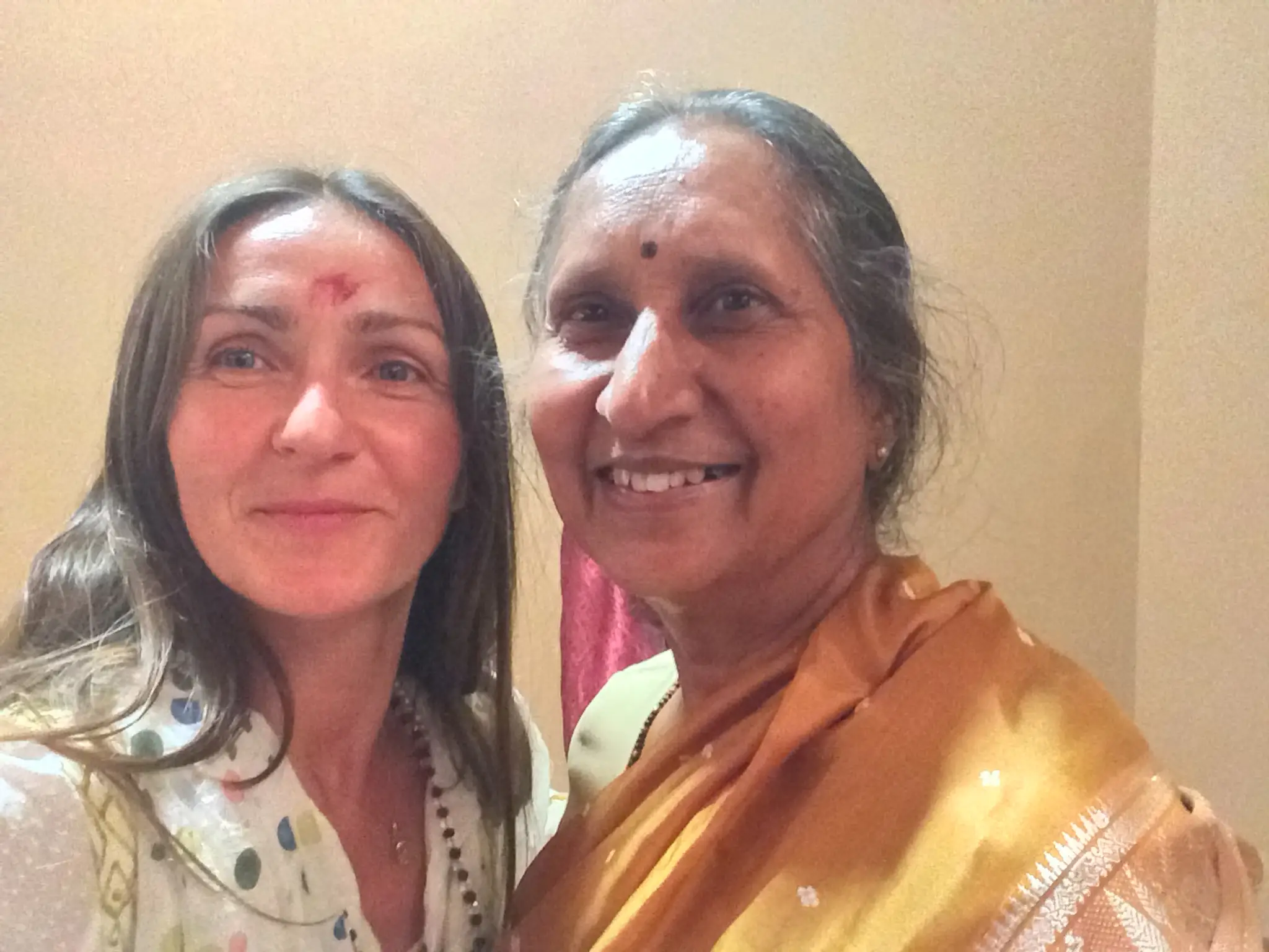 Course Hatha Yoga - Emmanuelle Oliviero Massage Ayurvedic