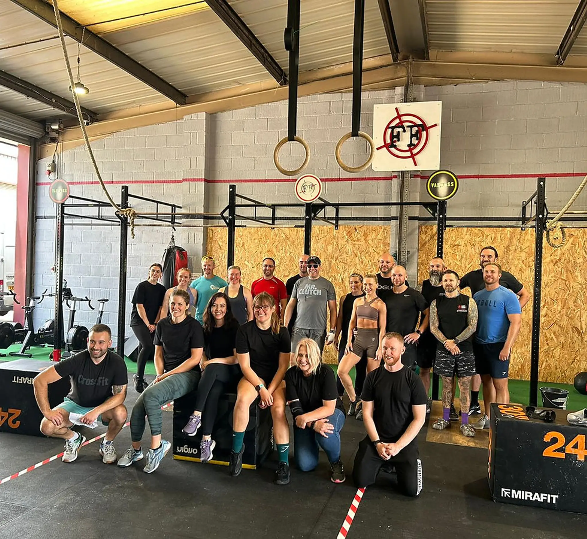 CrossFit Unit 5 / Frontline Fitness