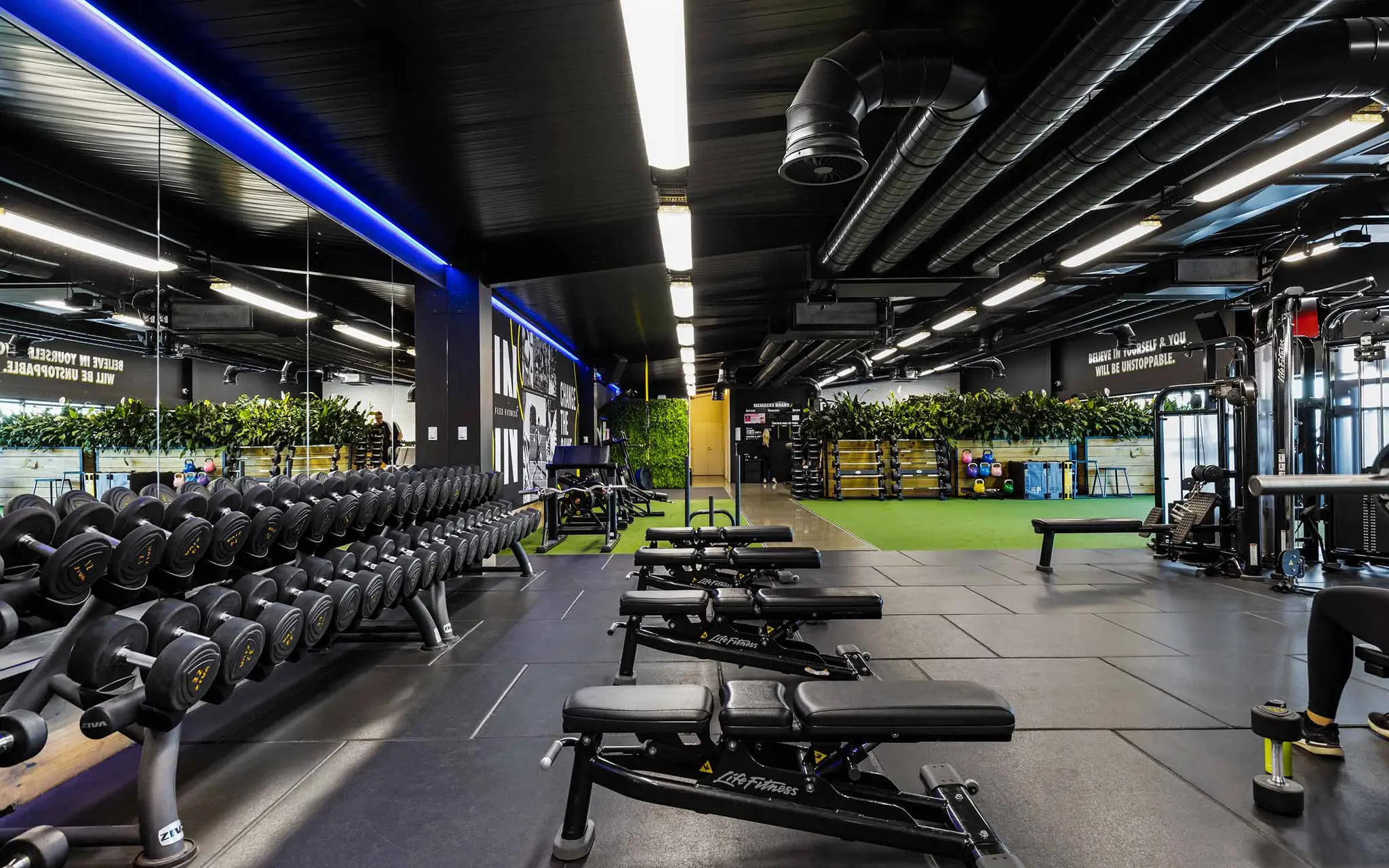Flex Fitness Lincoln 24 Hour Gym