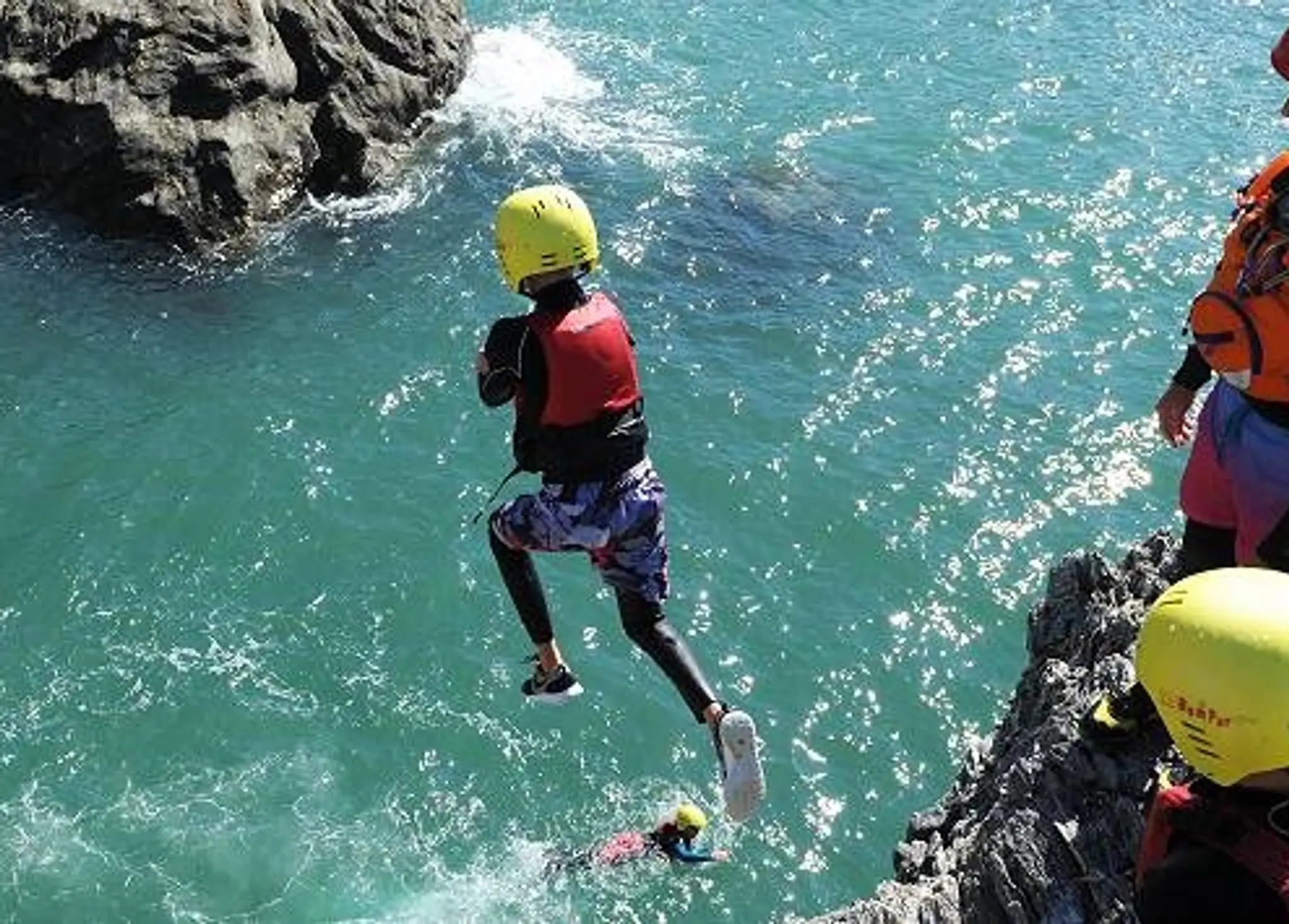 Salcombe Sea N Shore