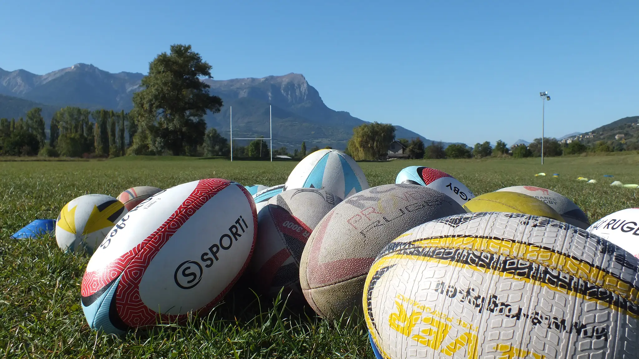 RUGBY CLUB EMBRUNAIS