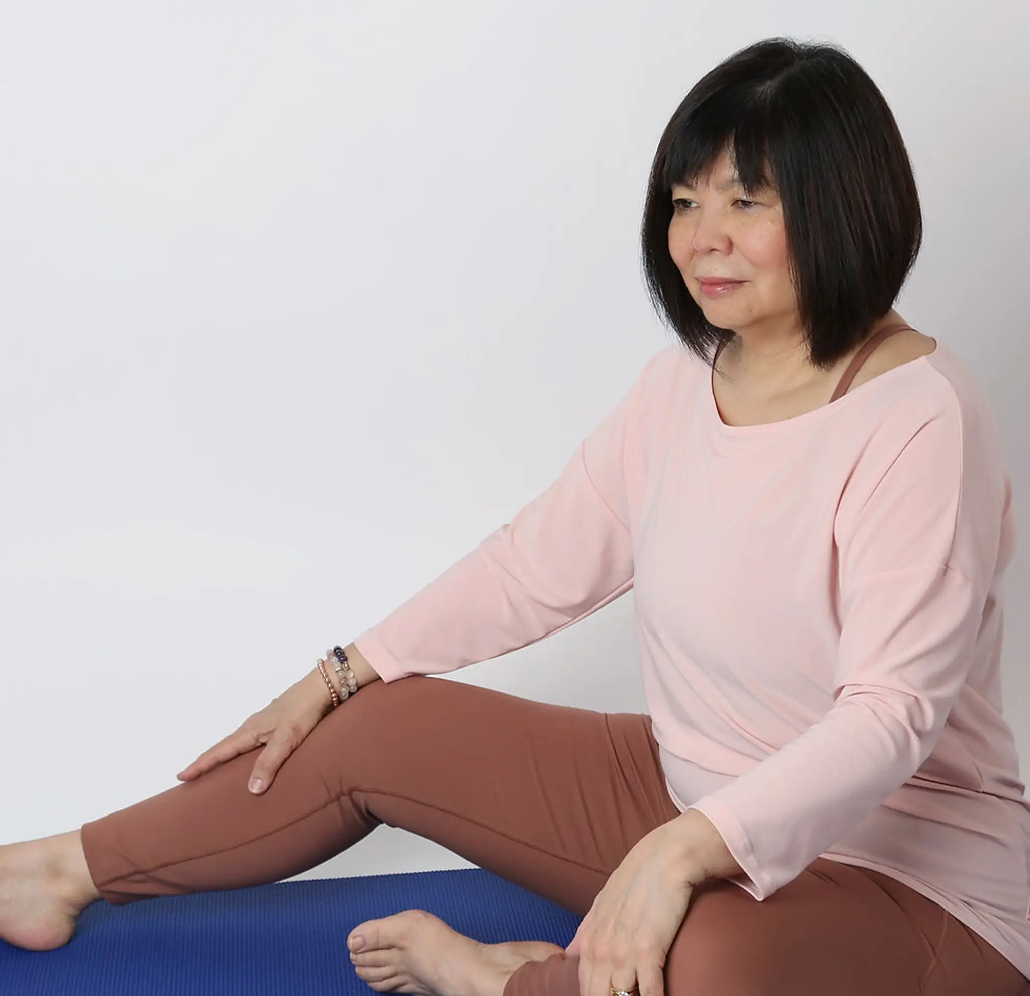 SOFT AS STONE Therapeutic Yoga & Wellness