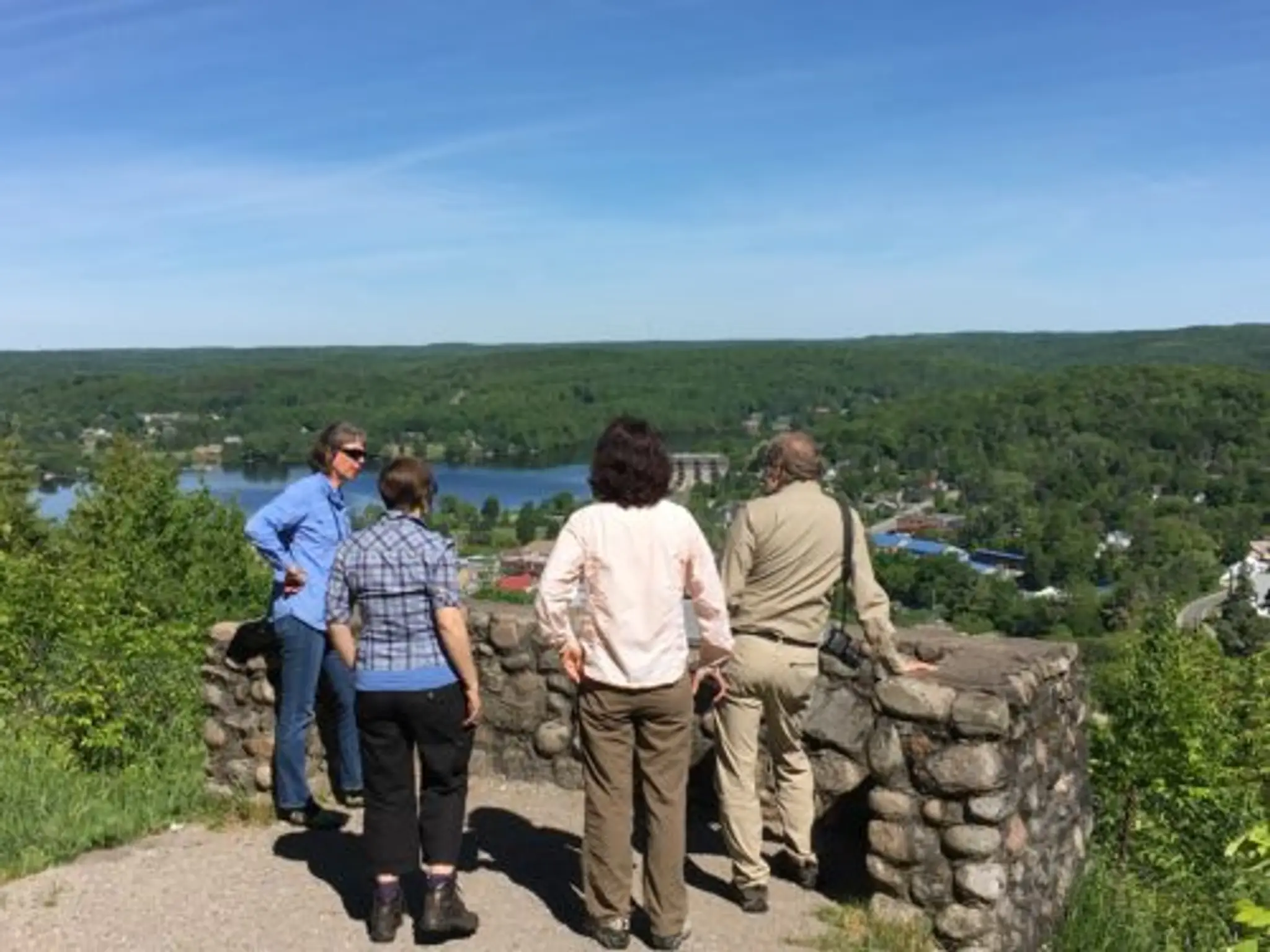 Sunny Rock Bed and Breakfast