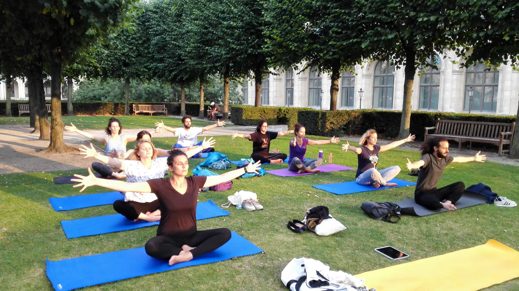 Yoga Aman Jiwan