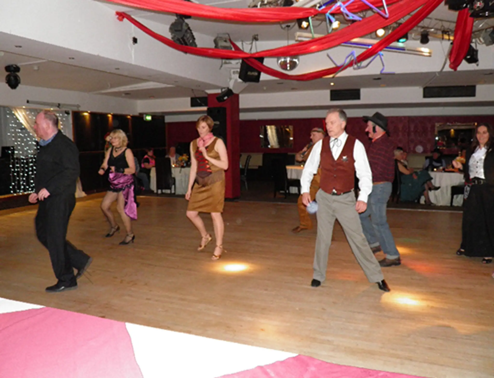 Steppin Out Dance Centre