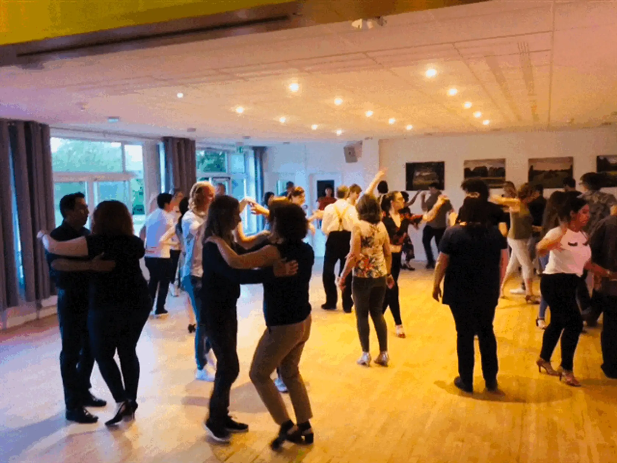 Onsalsa - Salsa in Oxford