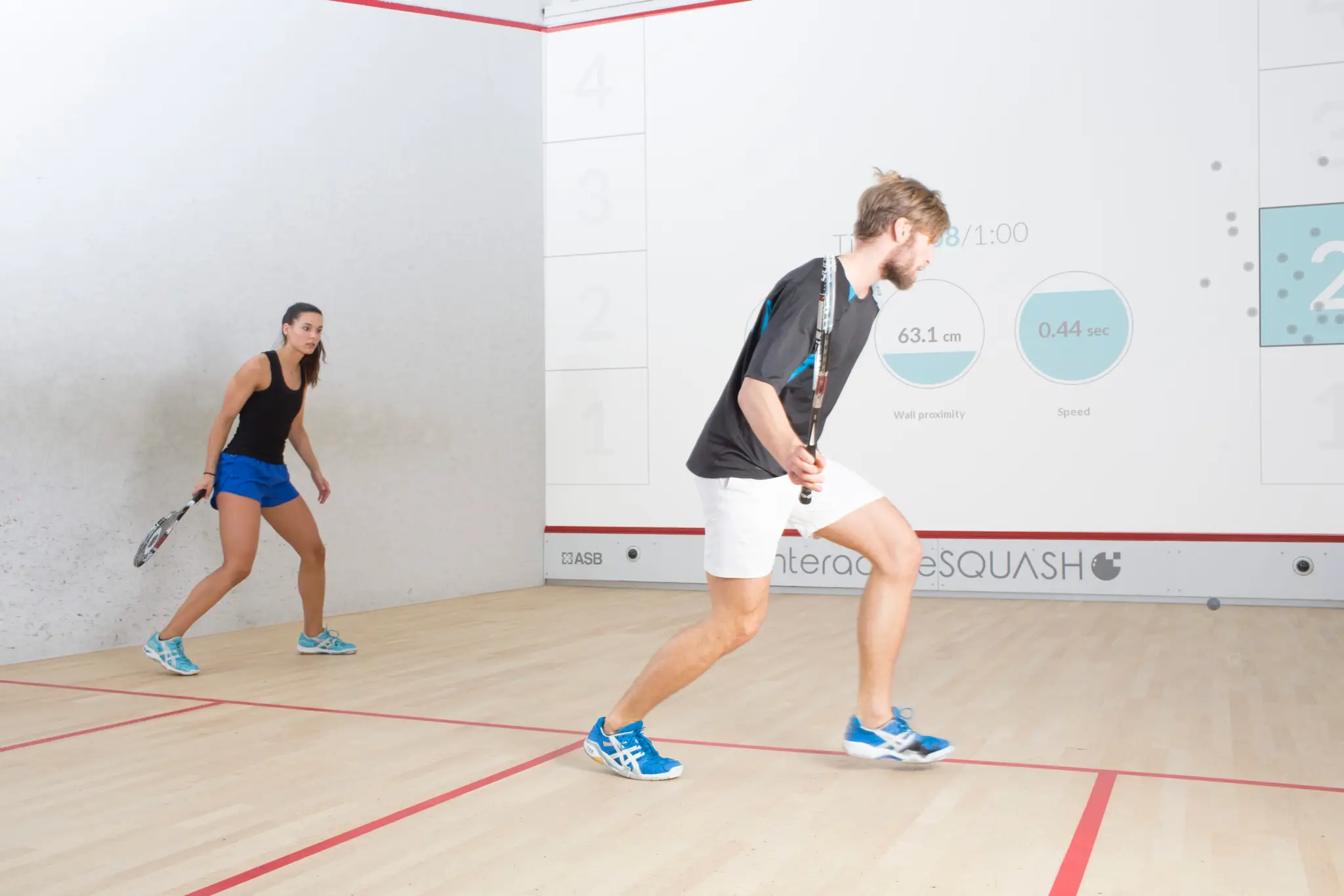 Redzone - Bar Resto - Trampoline parc - Bloc d'escalade - Squash