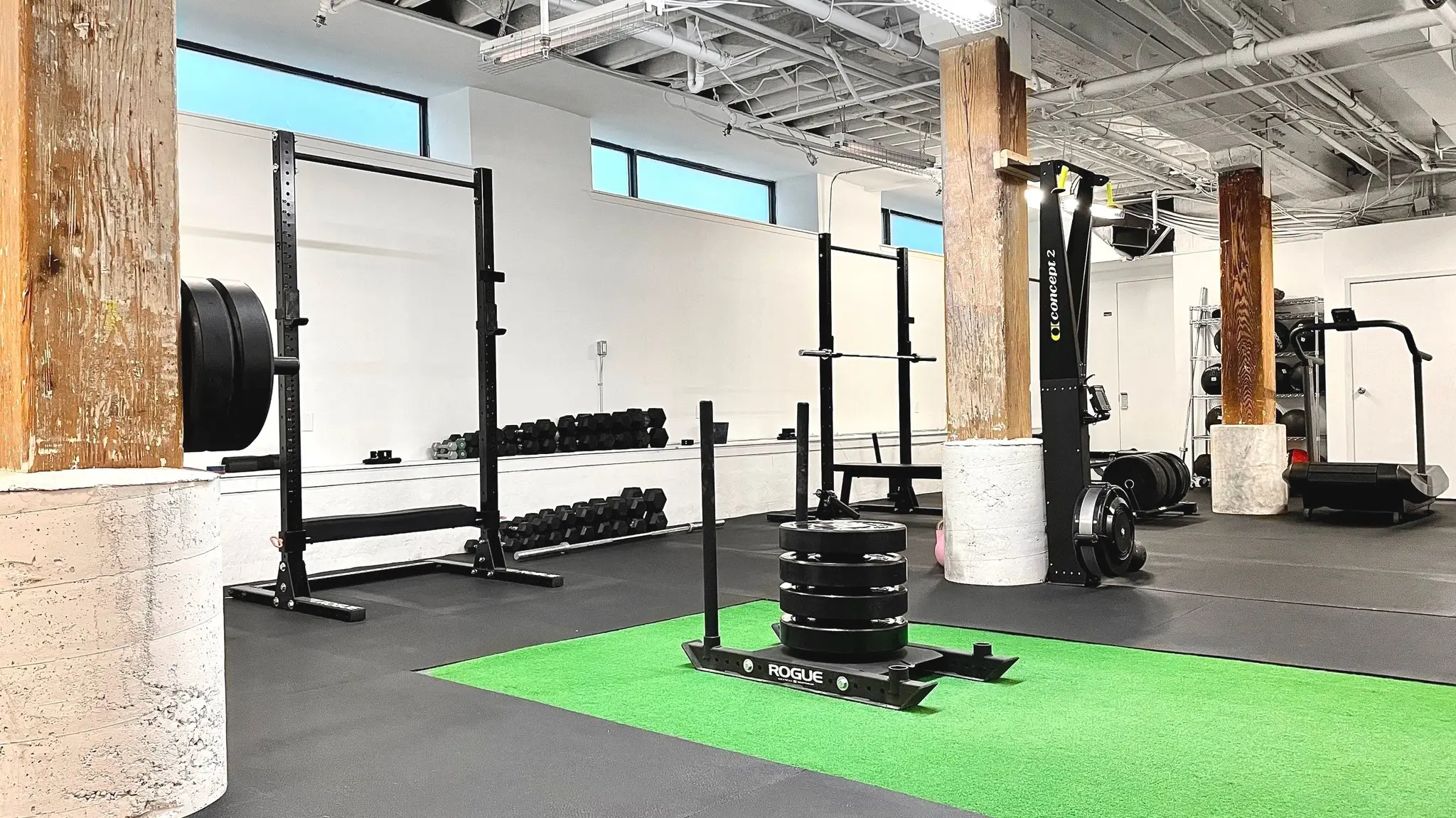 SMASHBOX Performance and Fitness