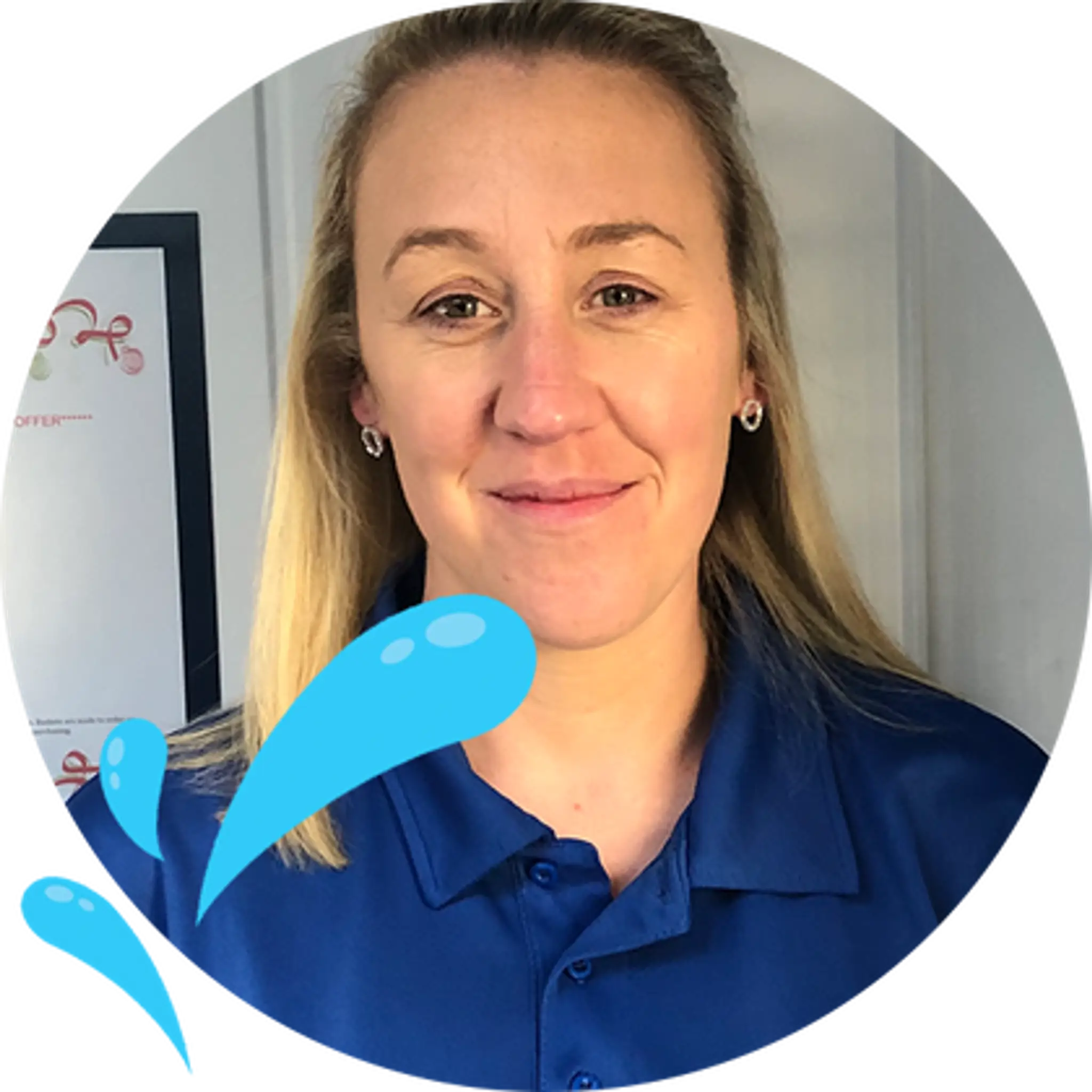 Tiny Tots Splashes Swim School