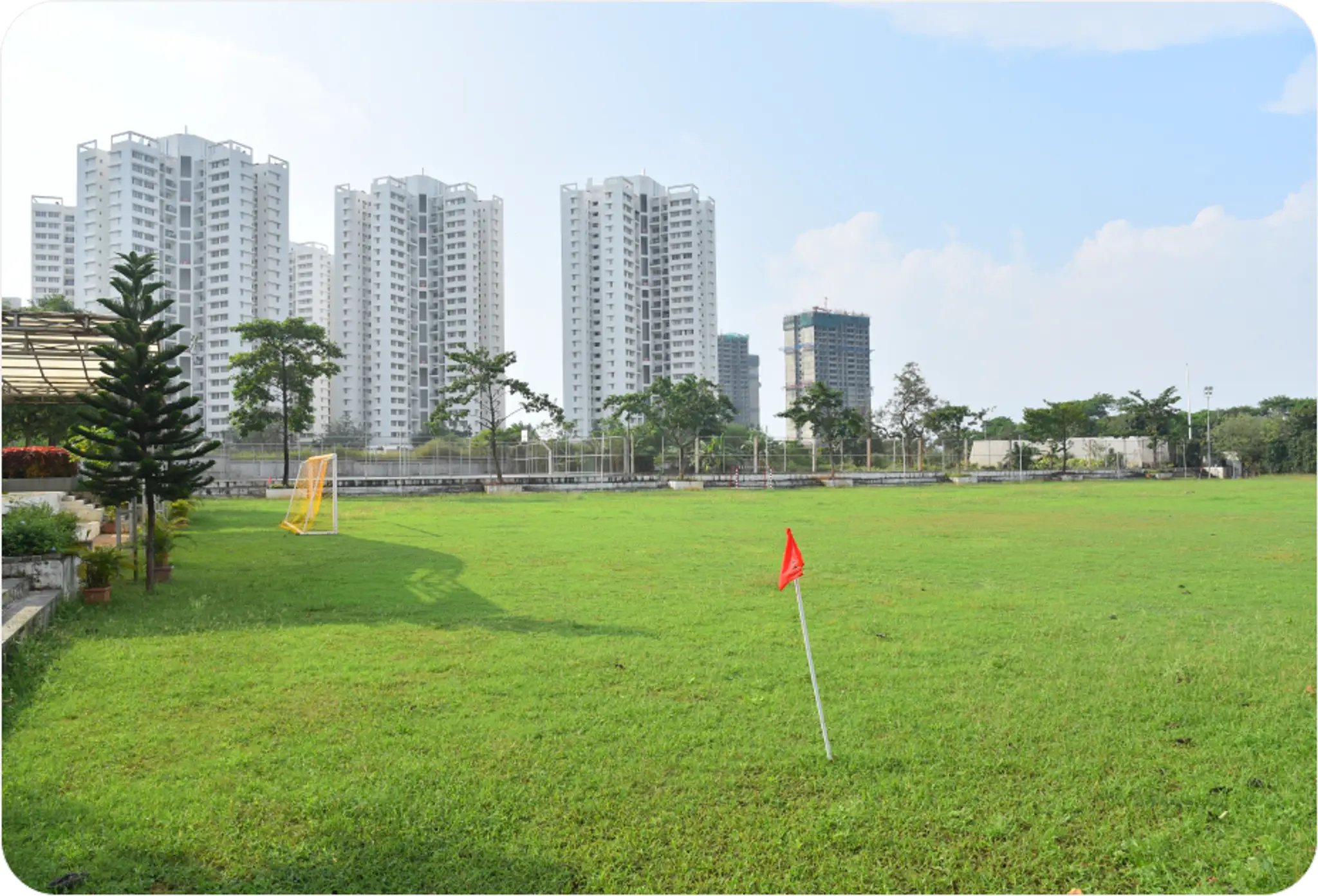 CRIMSON WORLD SCHOOL AGRA