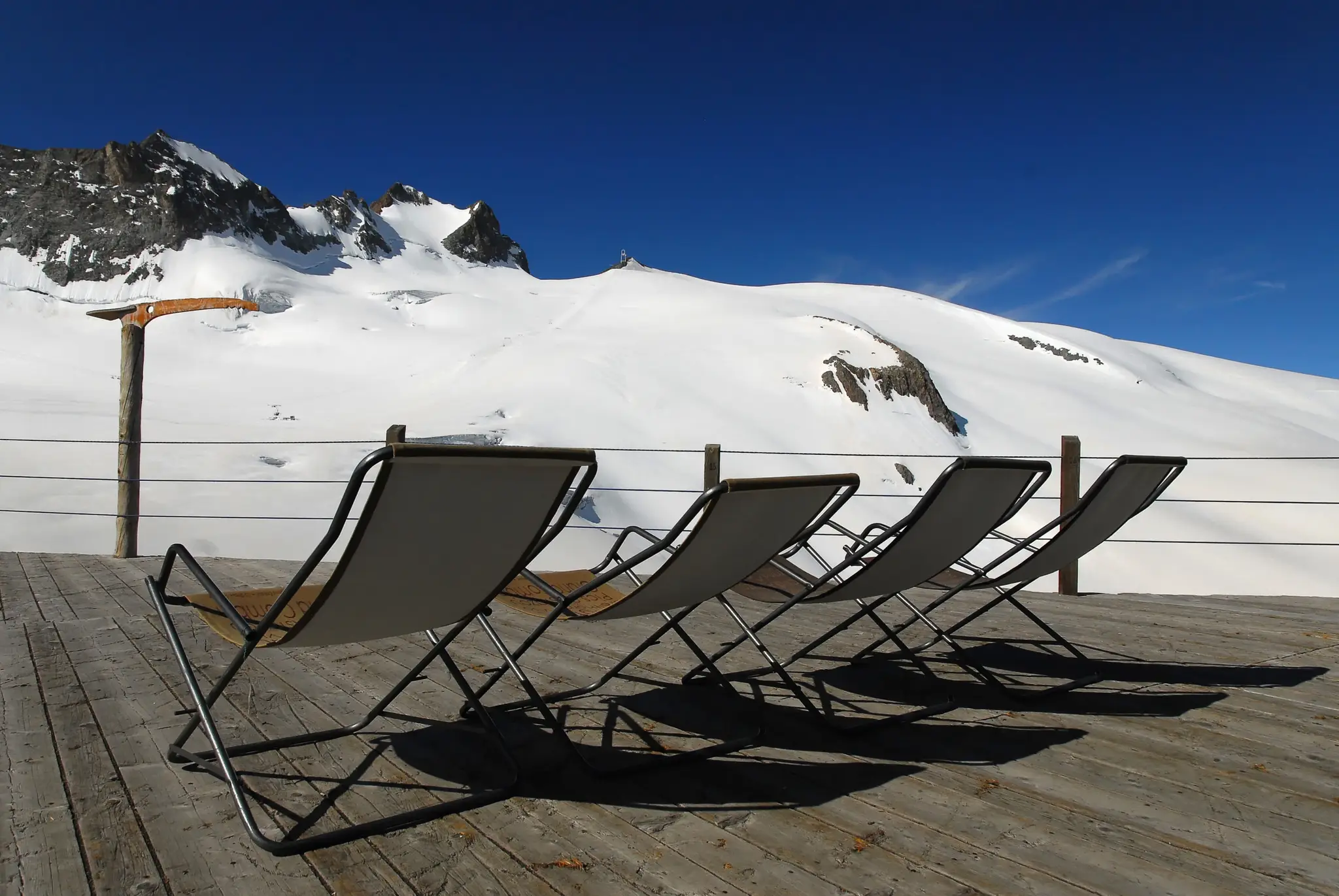 Glacier cable car of Meije